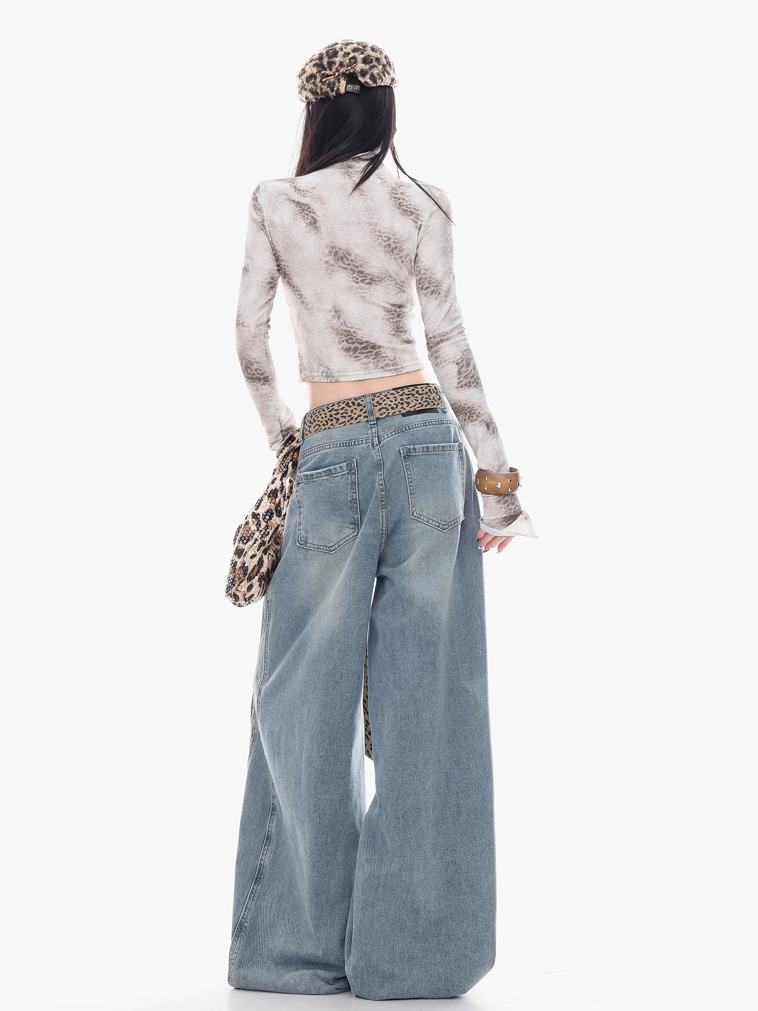 Leopard Sash Curve-Leg Wide Jeans