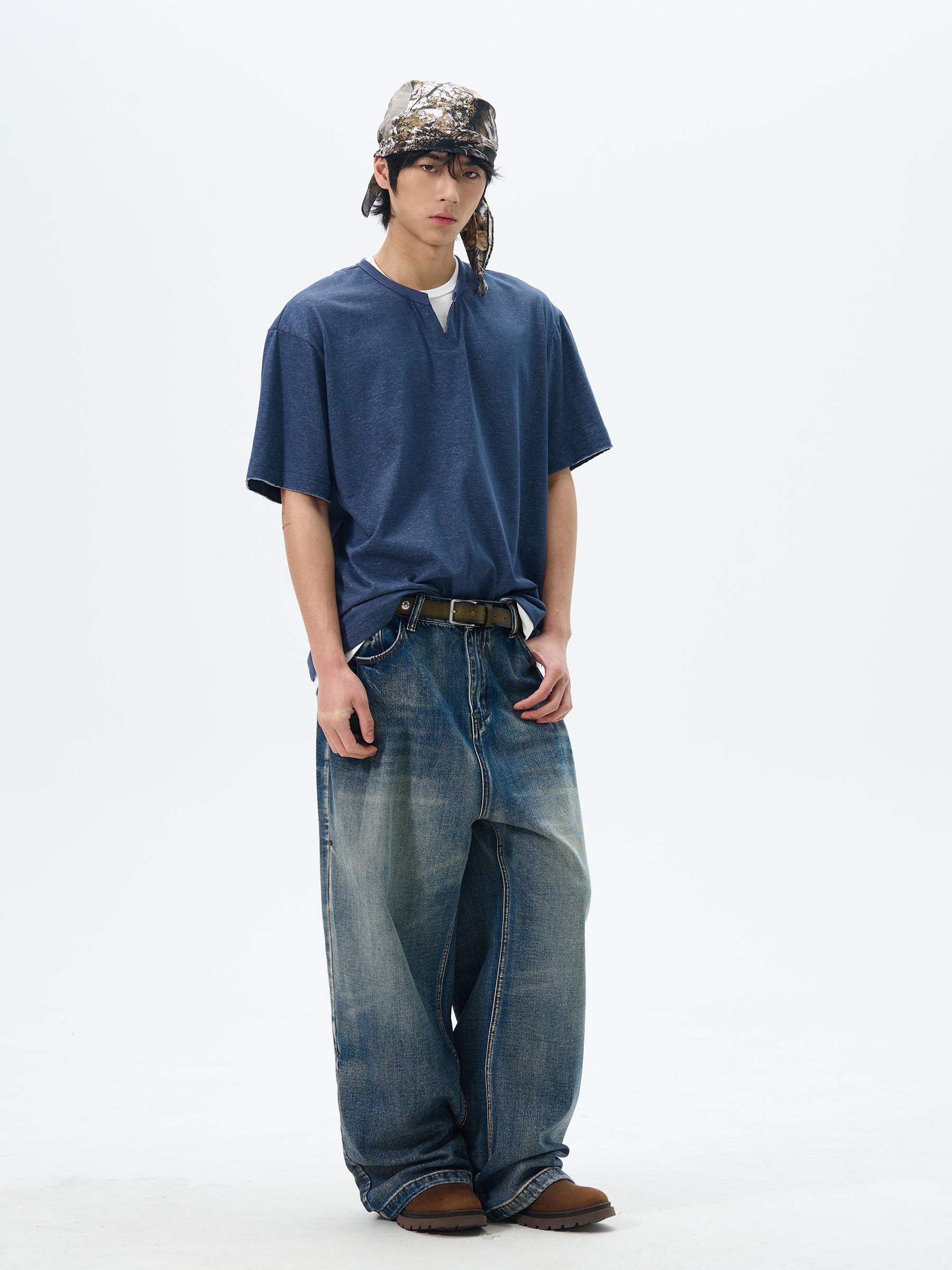 Relaxed Fit Faded Wide Leg Jeans