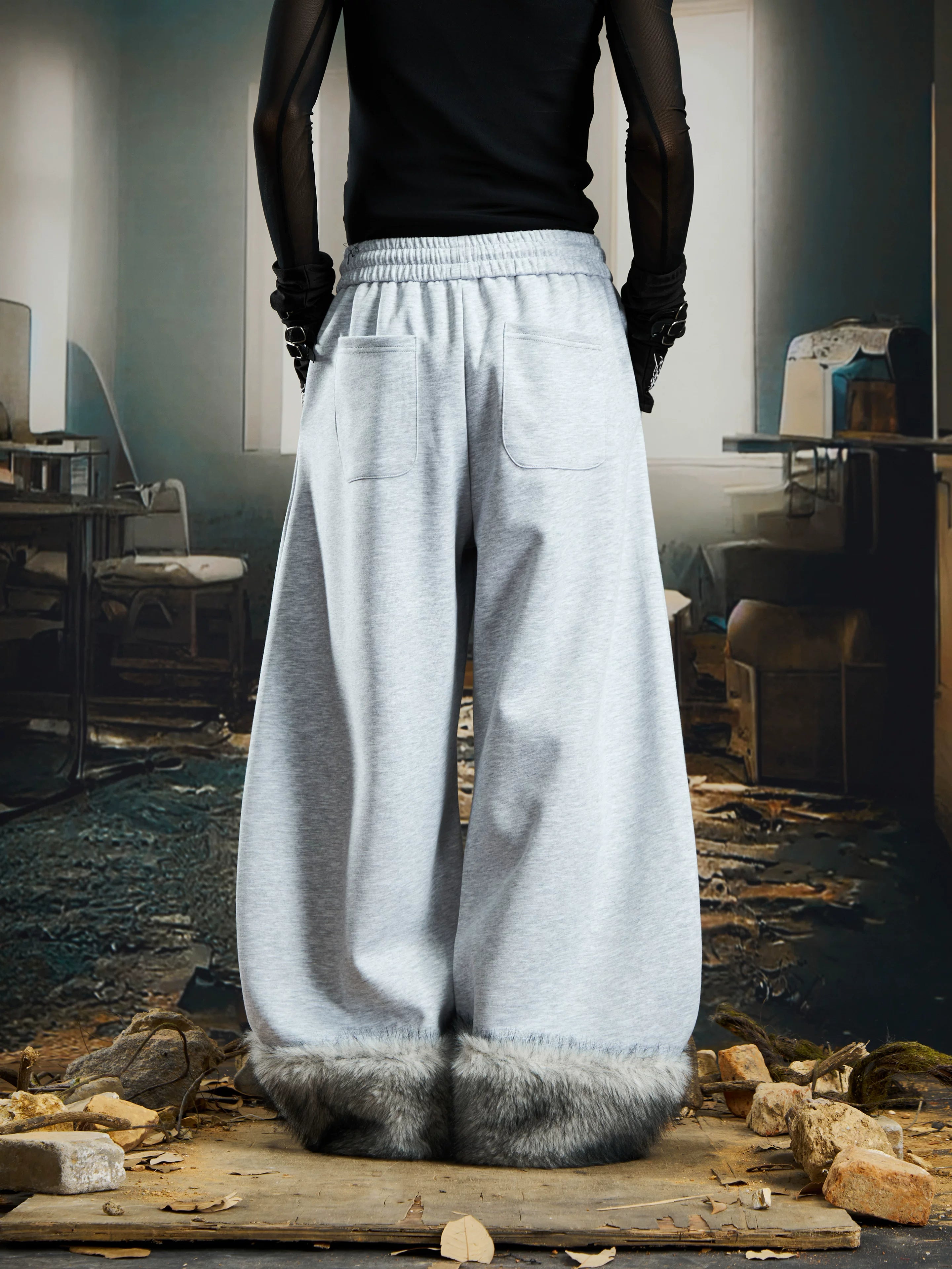 Frostbound Script Fleece‑Cuff Lounge Pants