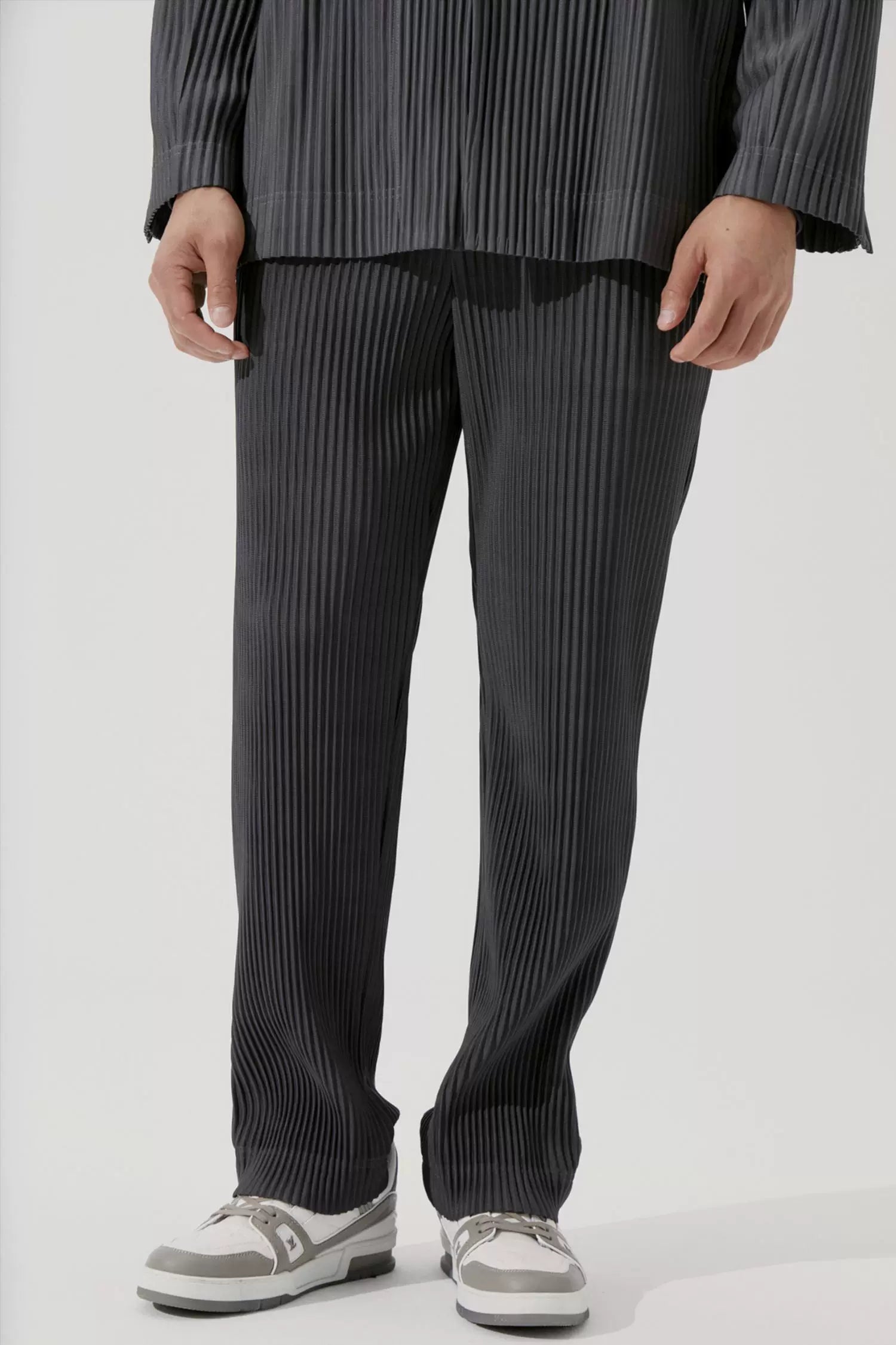 Frostline Pleated Straight-Leg Trousers