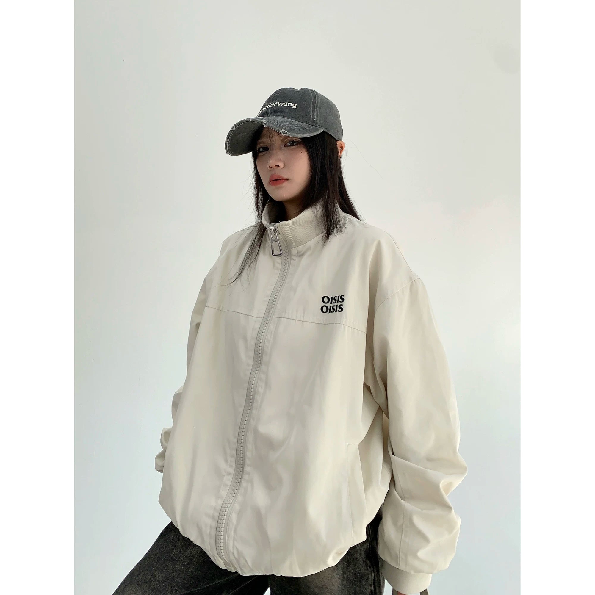 Oisis Cloud Windbreaker Jacket