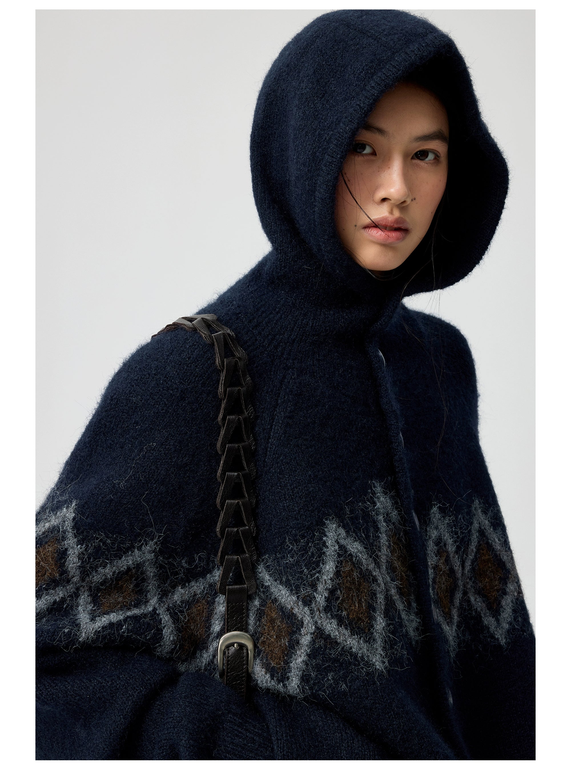 Diamond Pattern Hooded Wool Cardigan