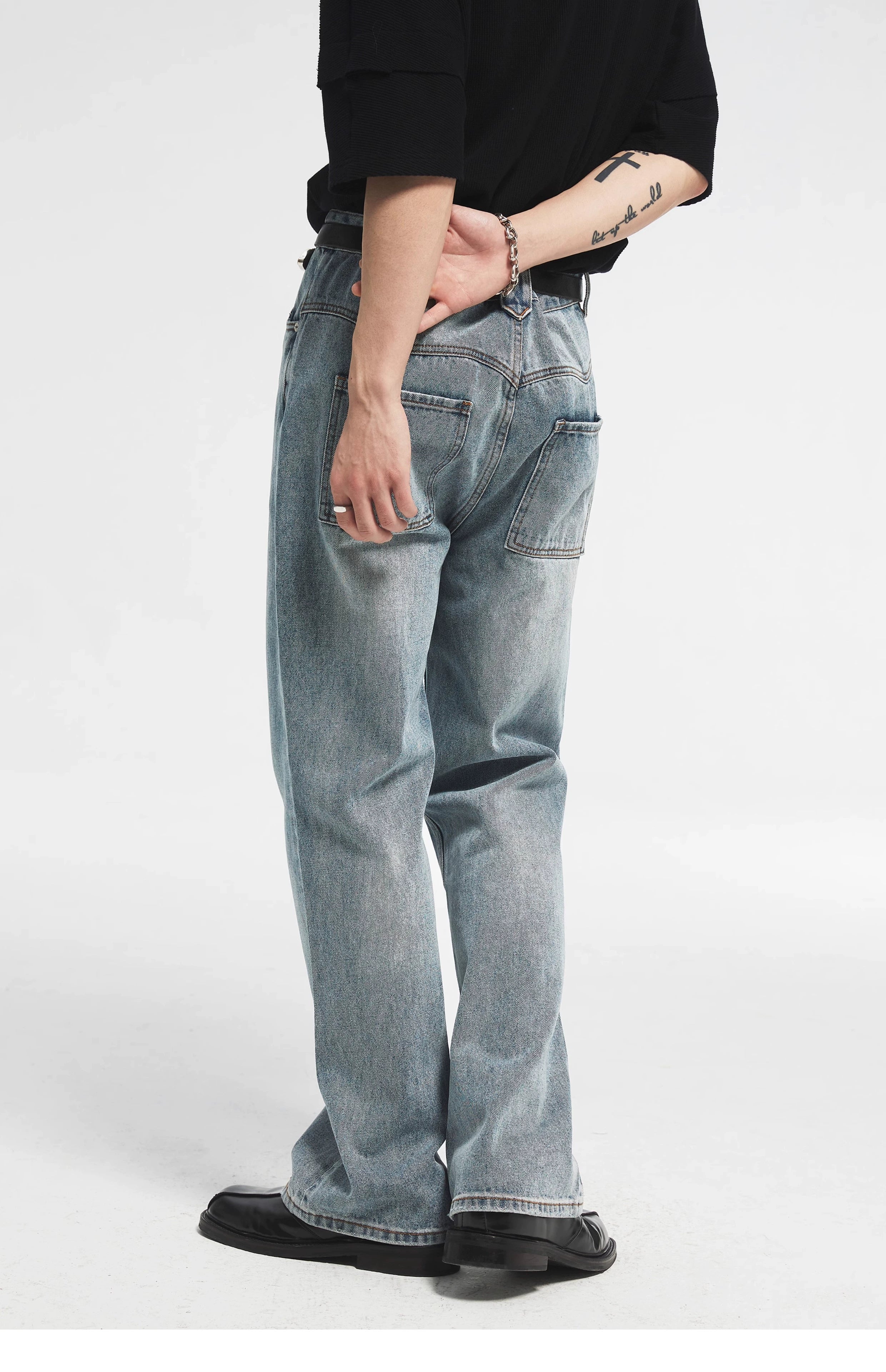 Light Wash Zip Straight-Leg Jeans