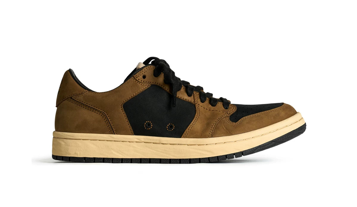 Vintage Court Cowhide Leather Sneakers