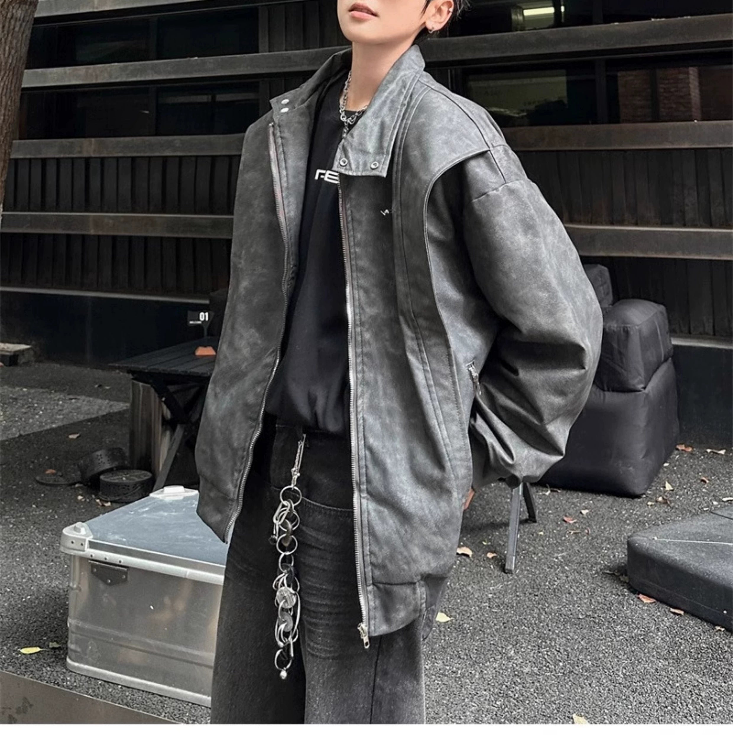 Oversized Vintage Zip-Up Jacket