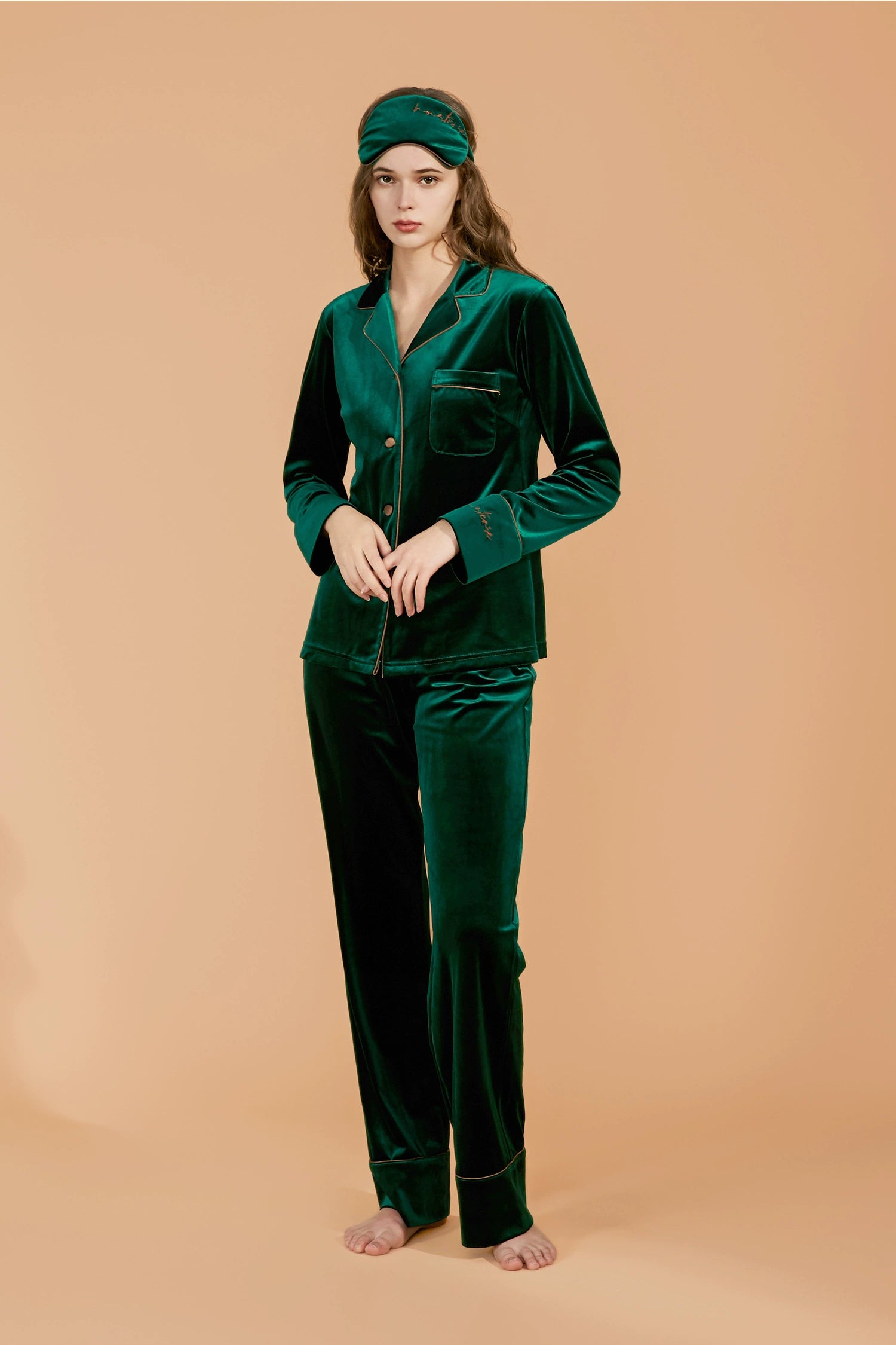 Thickened Velvet Long-Sleeve Loungewear Set - chiclara