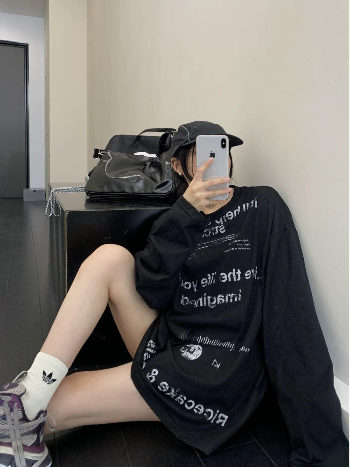 Static Echo Script Long Tee