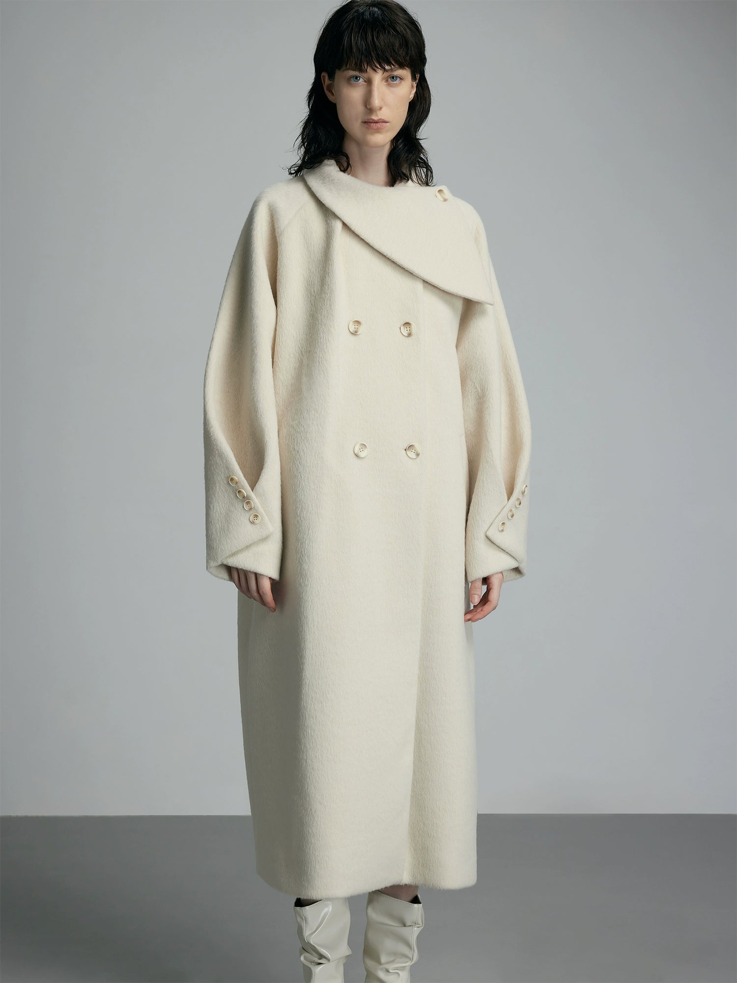 오버사이즈 크림 울 겨울 코트