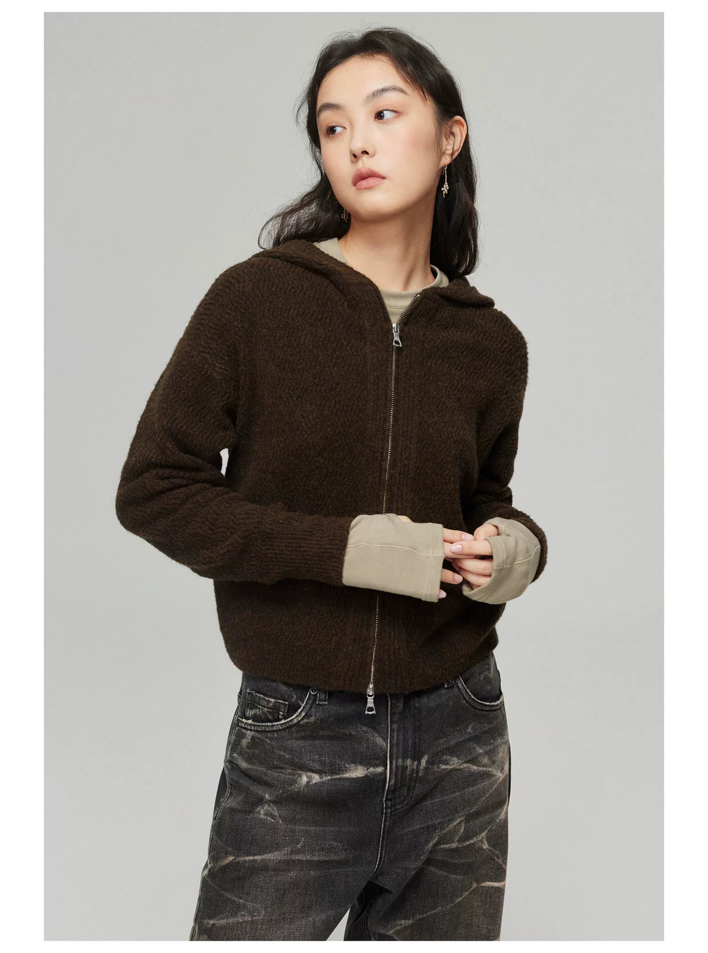 Mochafuzz Cropped Knit Hoodie