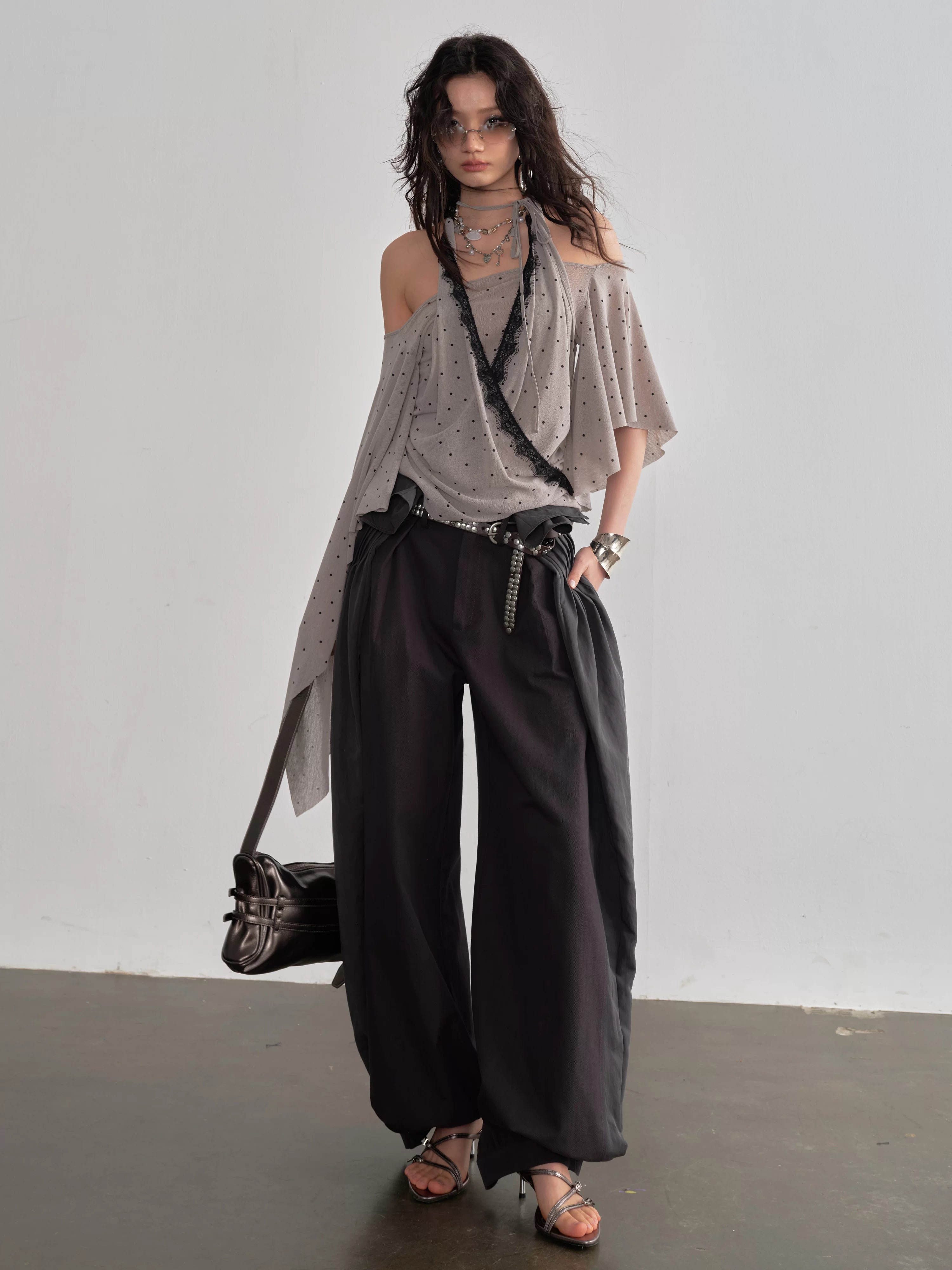 Noir Balloon Tie Waist Pants