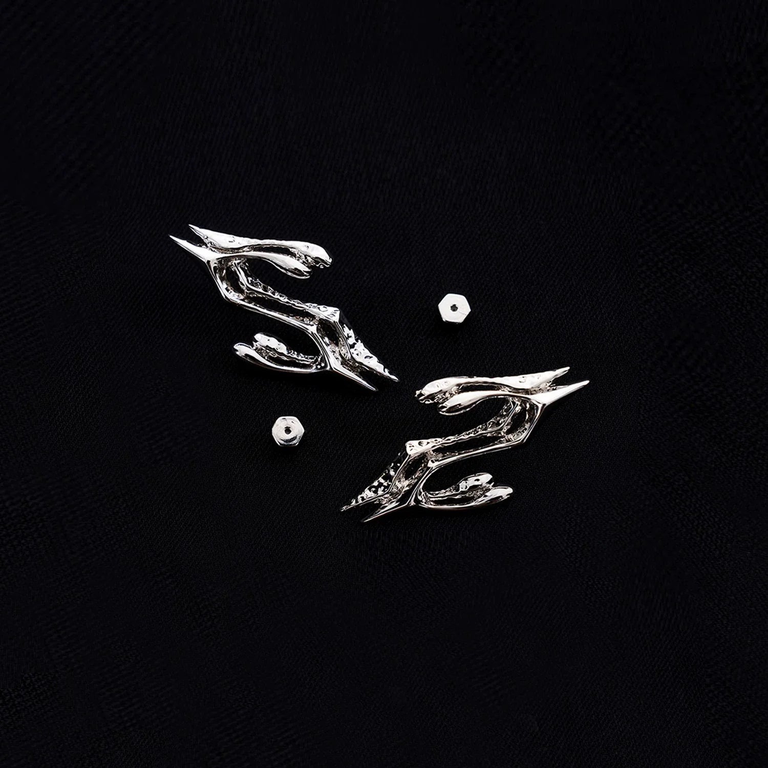Dragon Claw Ear Cuff