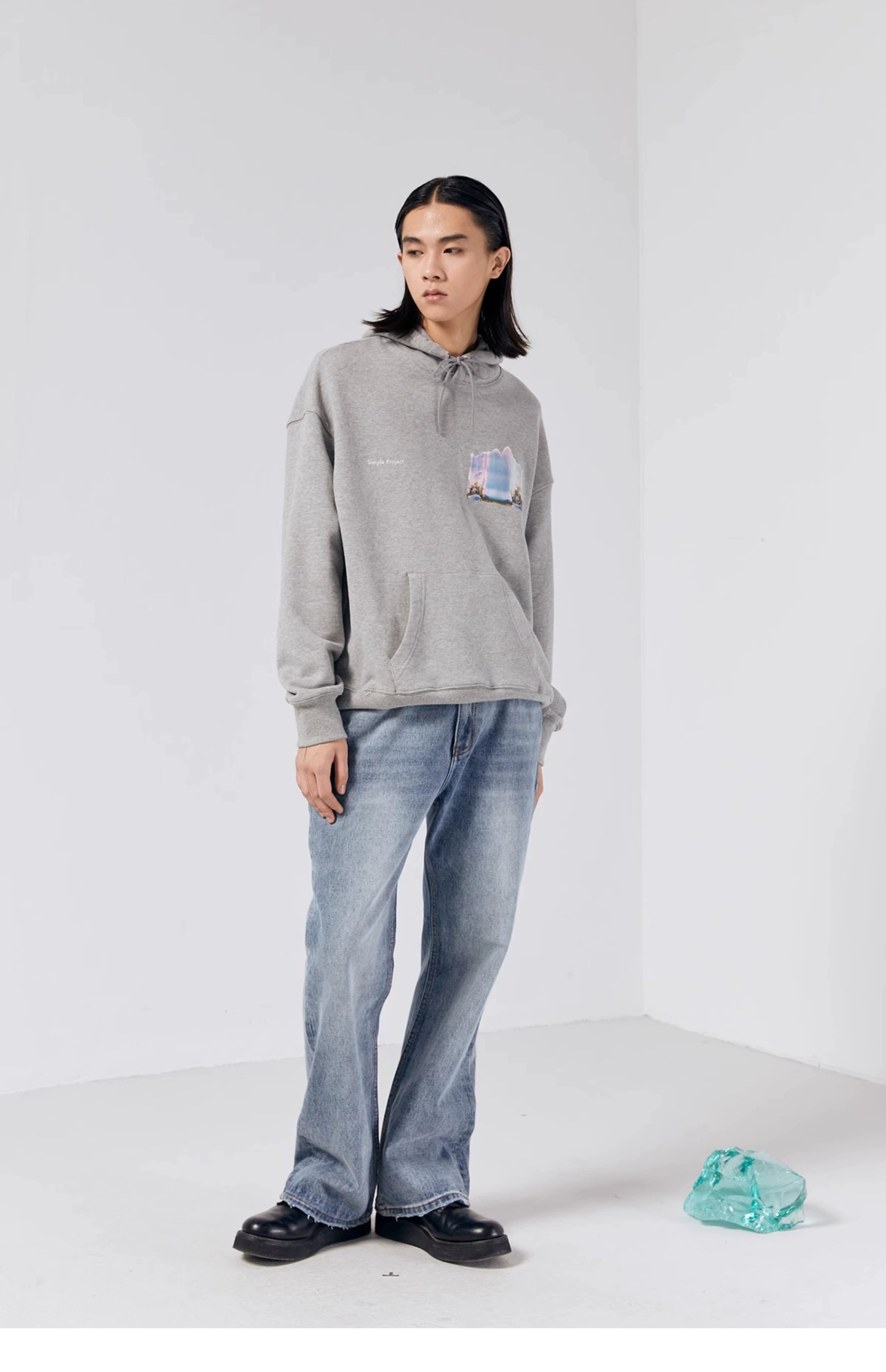 Light Wash Zip Straight-Leg Jeans