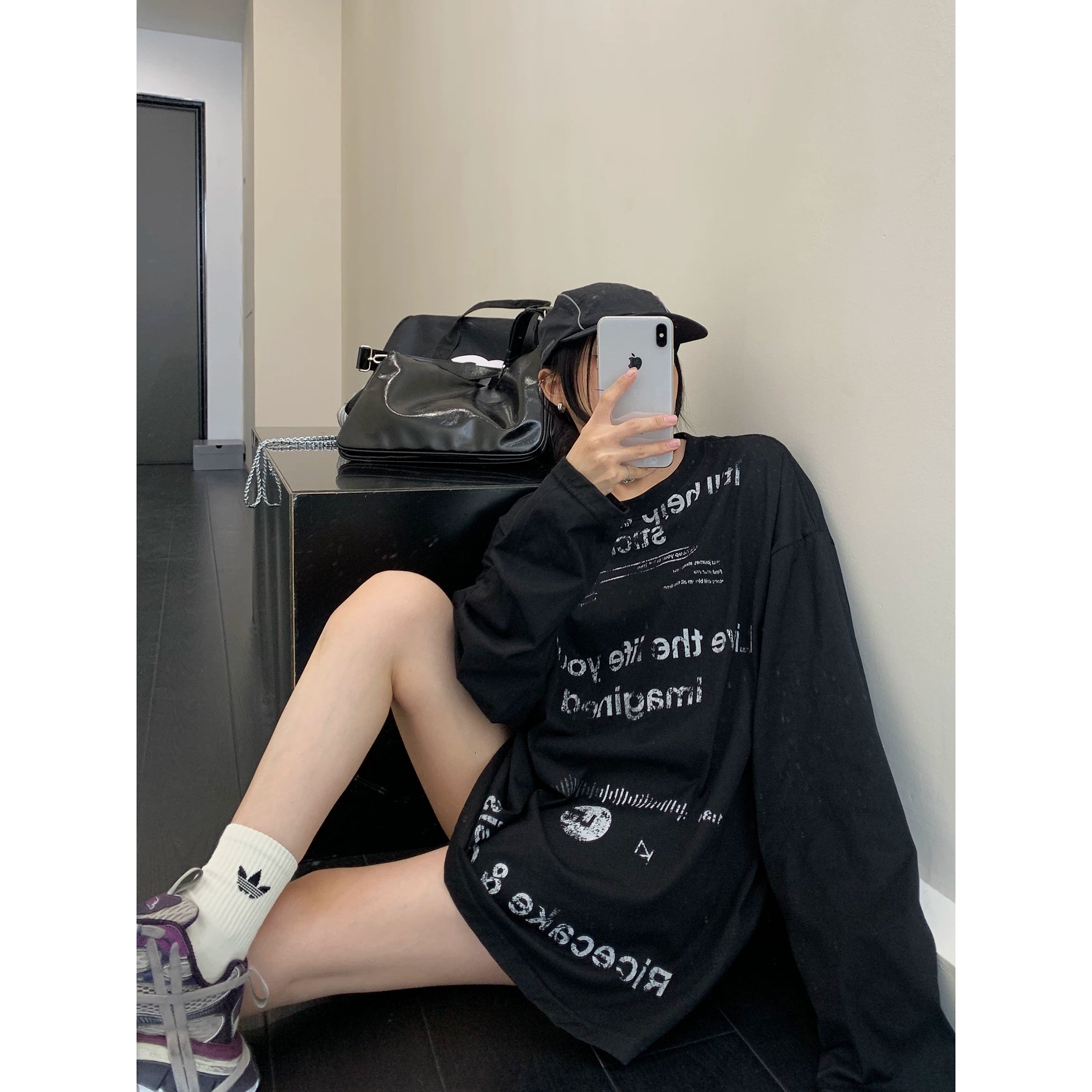 Static Echo Script Long Tee