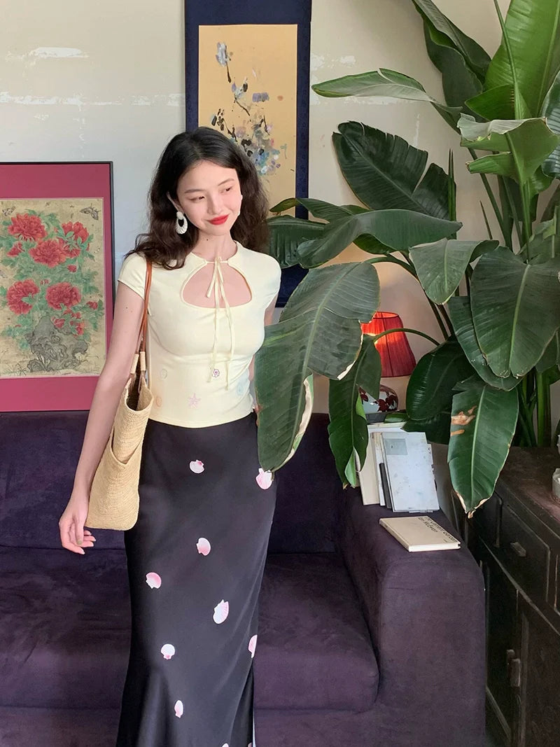 Black Shell Print Maxi Skirt