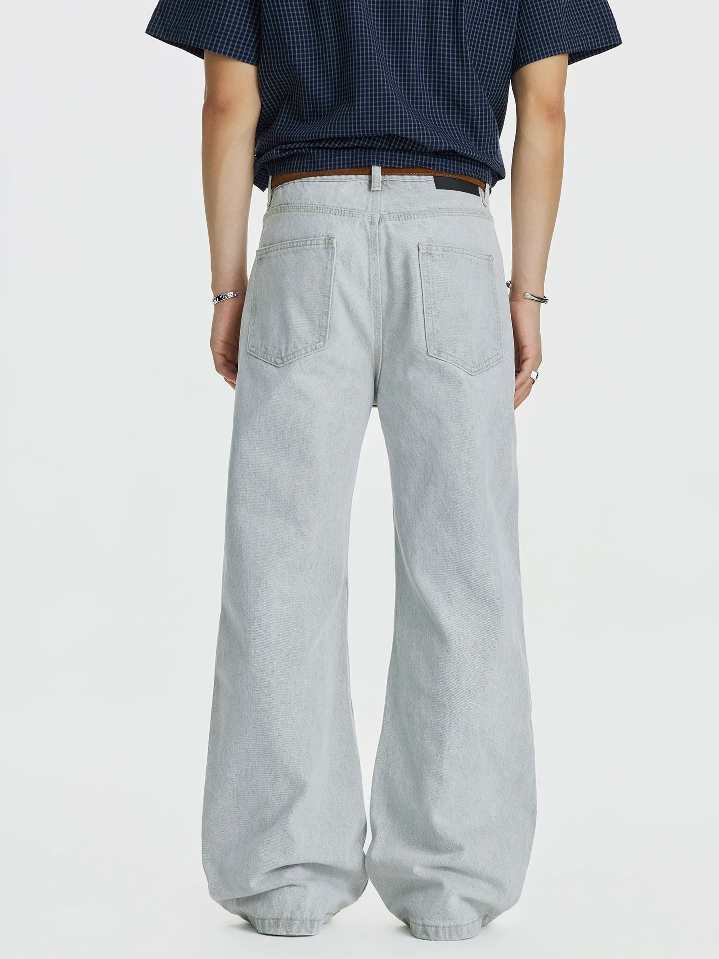 Glacier Wash Wide-Leg Jeans