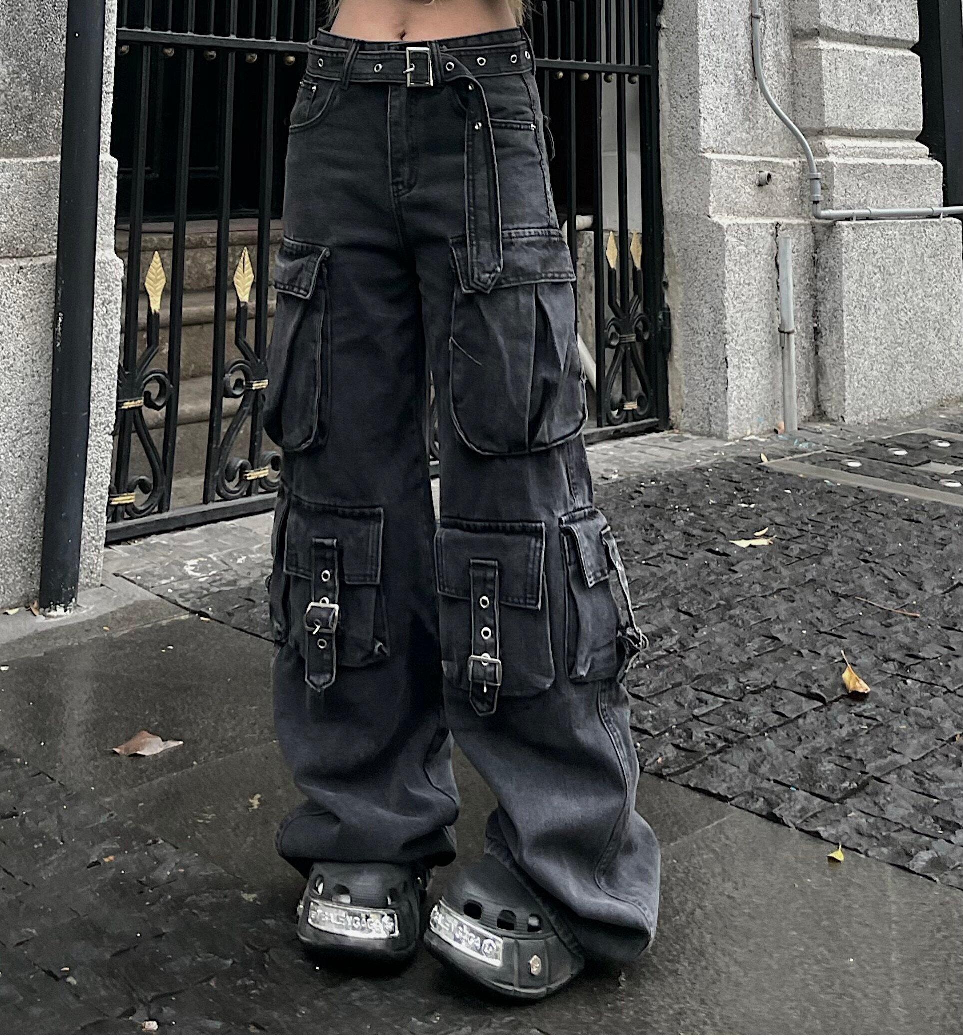 Men's Multi-Pocket Washed Wide-Leg Cargo Jeans