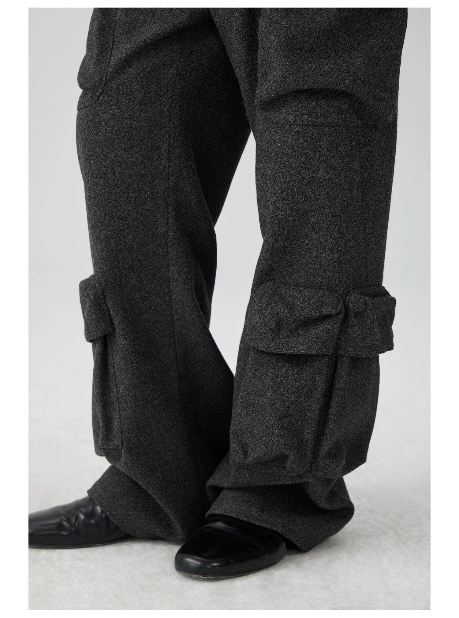 Multi-Pocket Wide-Leg Cargo Trouser