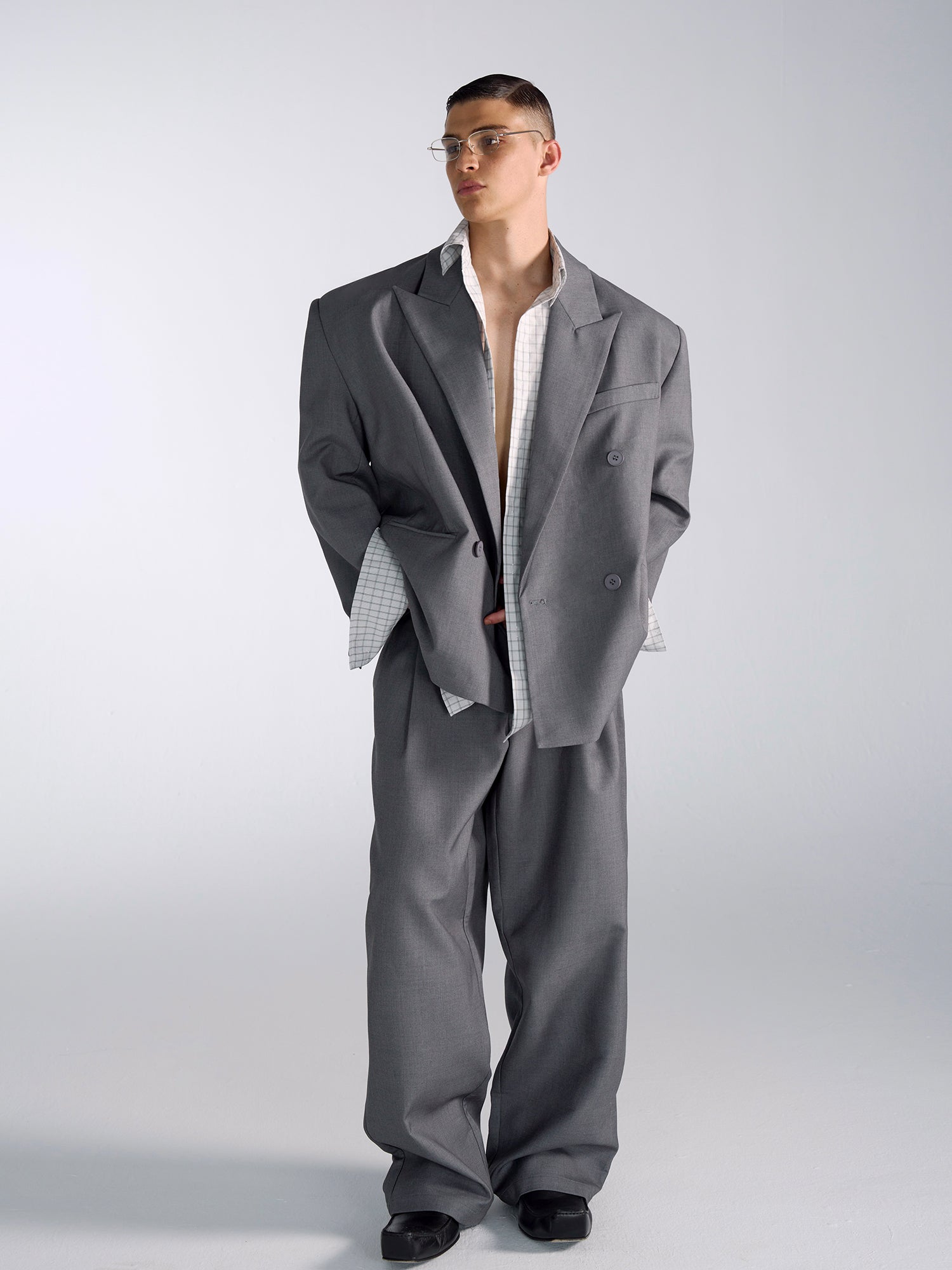 Oversized Modern Grey Jacket and Pants Setup