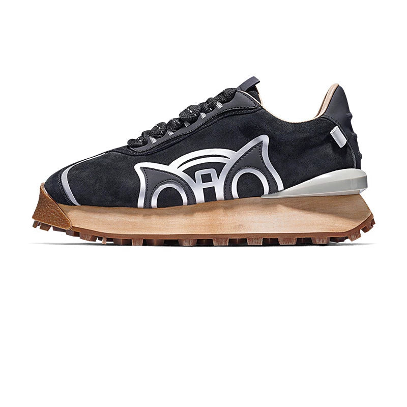 Retro Crest Runner Sneakers