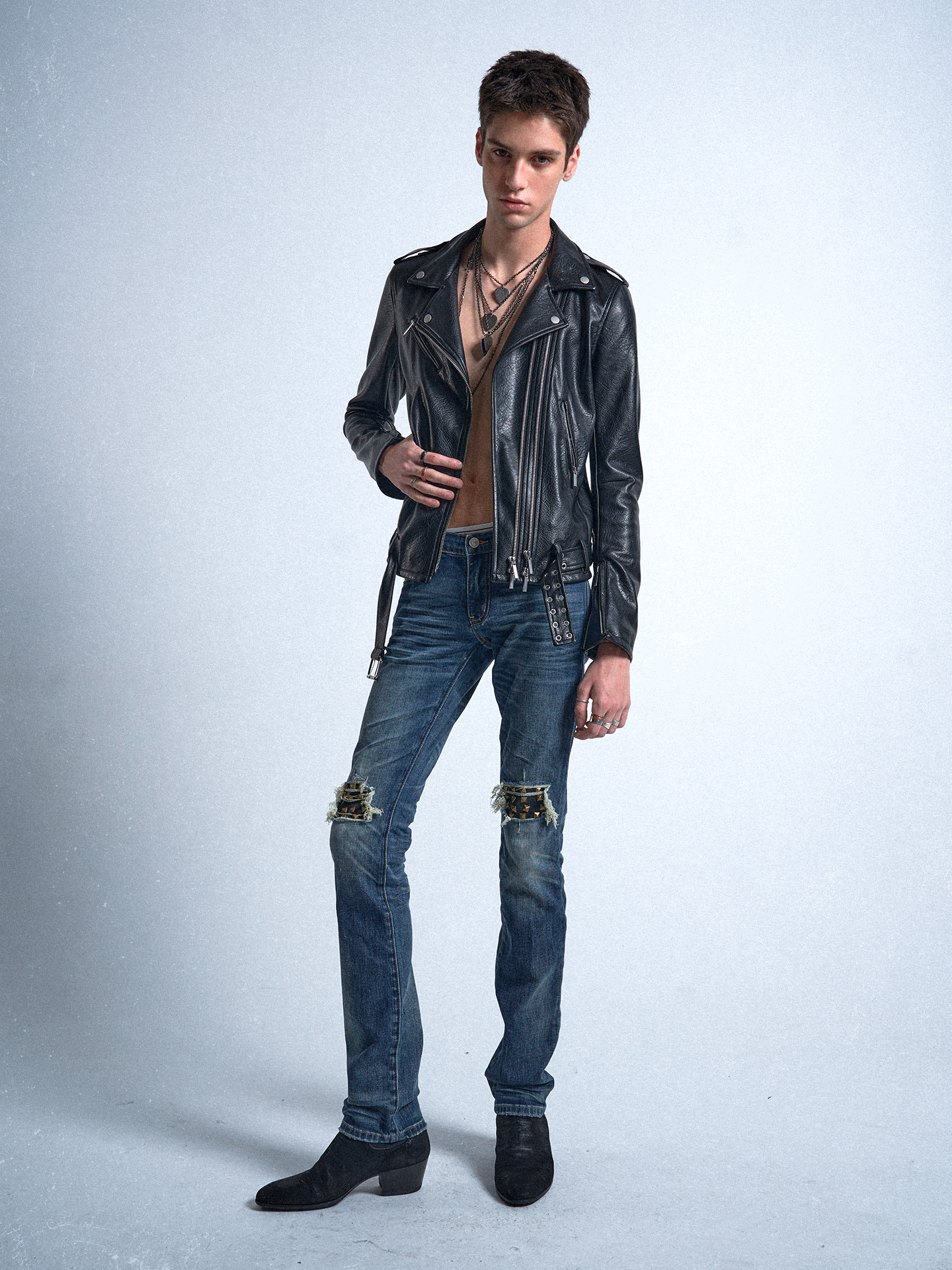 Blue Ghost Knee‑Slash Slim Jeans