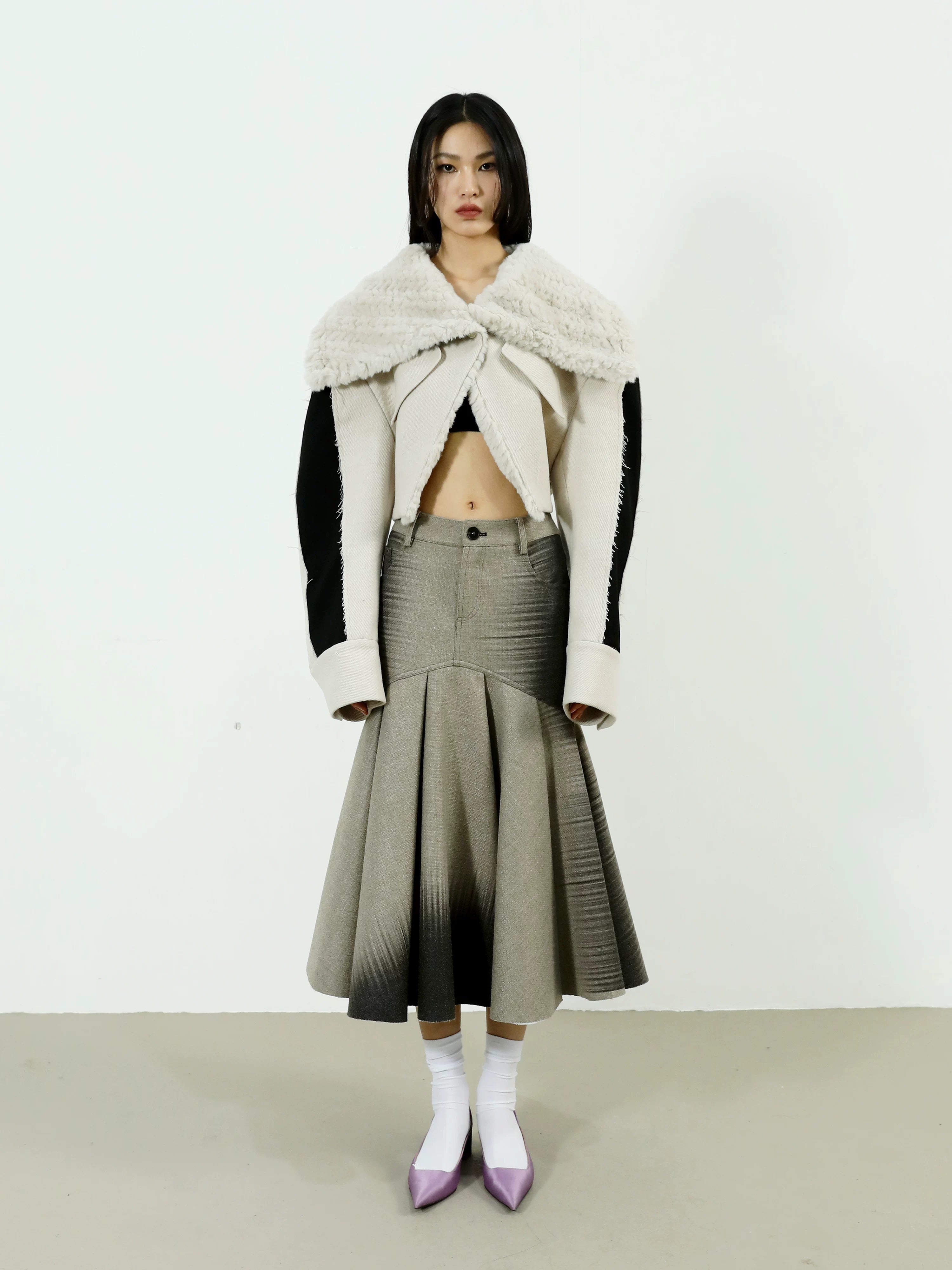 Ivoryshear Cropped Fur Collar Jacket