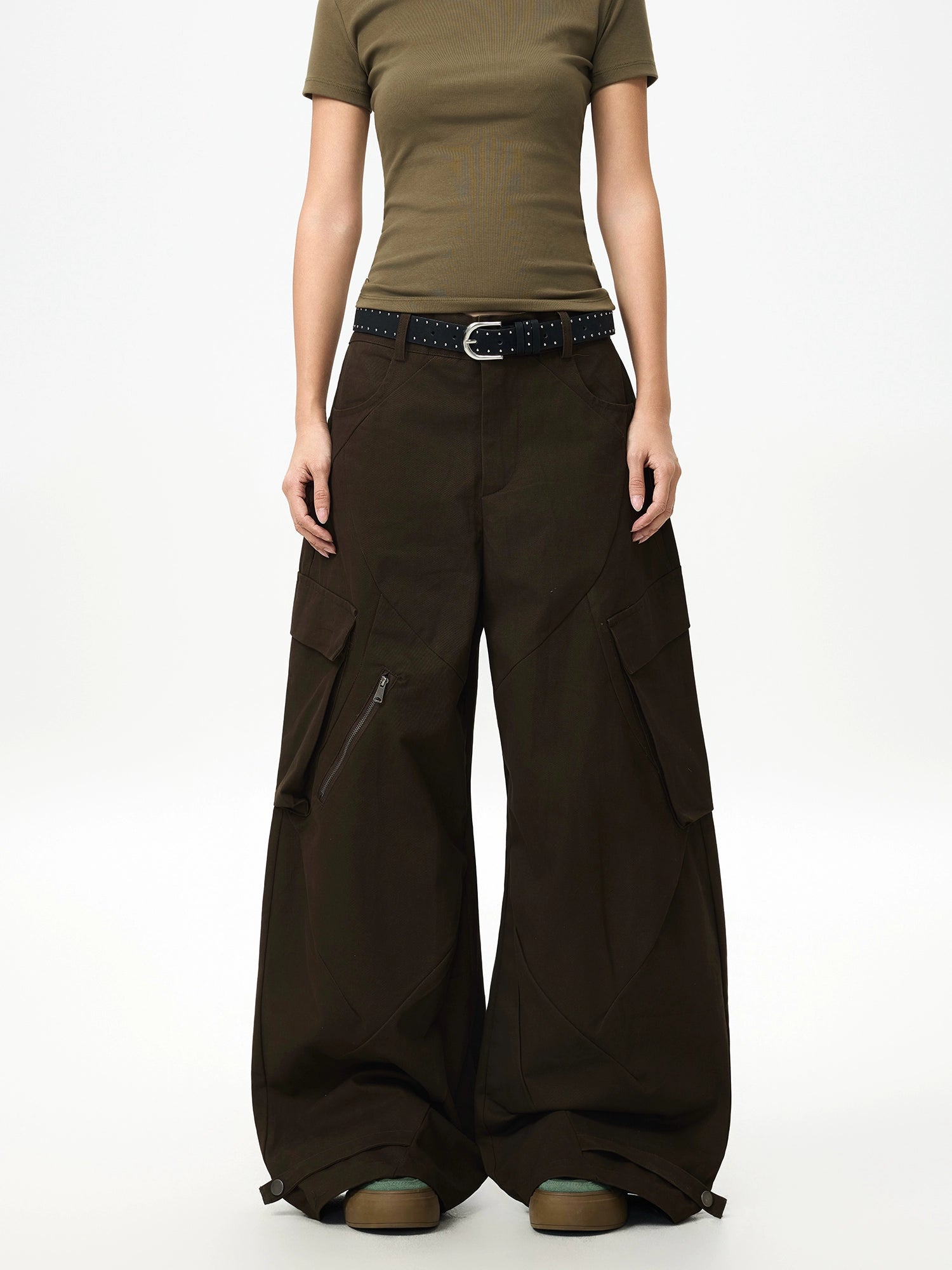 Espresso Voyager Wide-Leg Cargo Pants