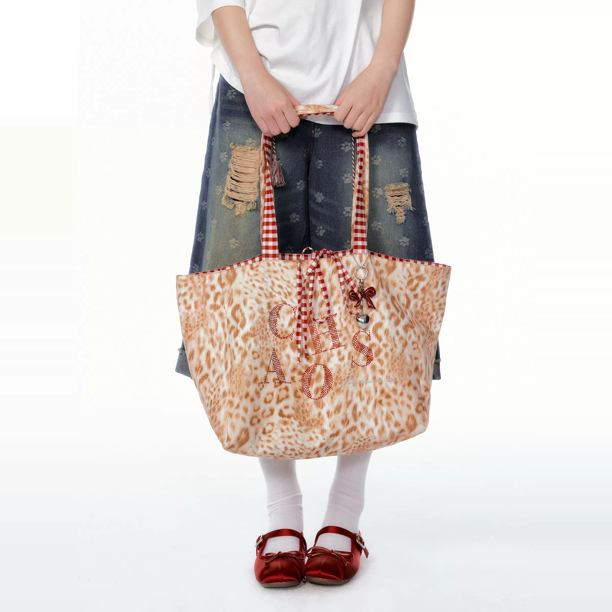 Rhinestone Quilted Oversized Tote Bag - view 5