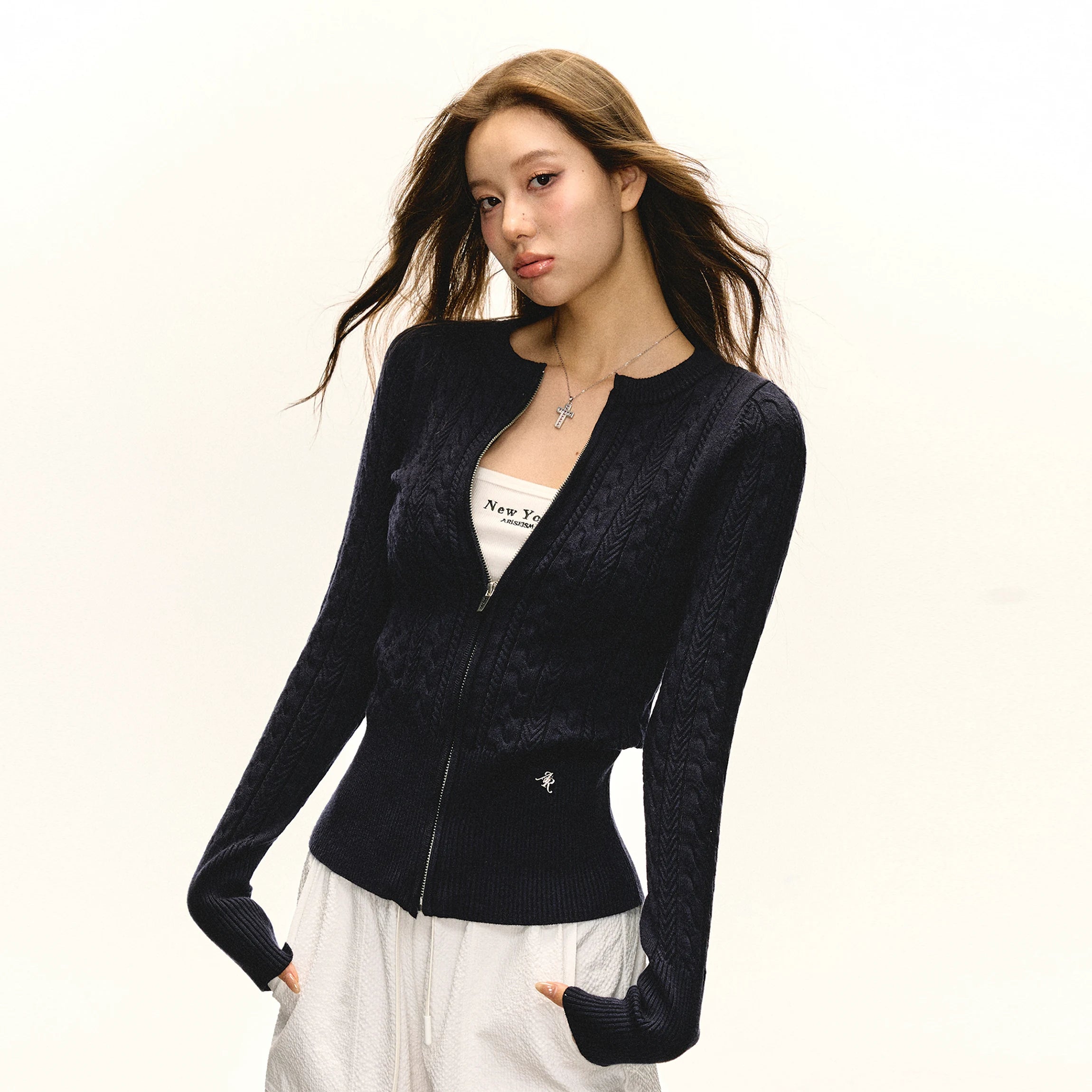 Round-neck Cable-knit Fitted Cardigan