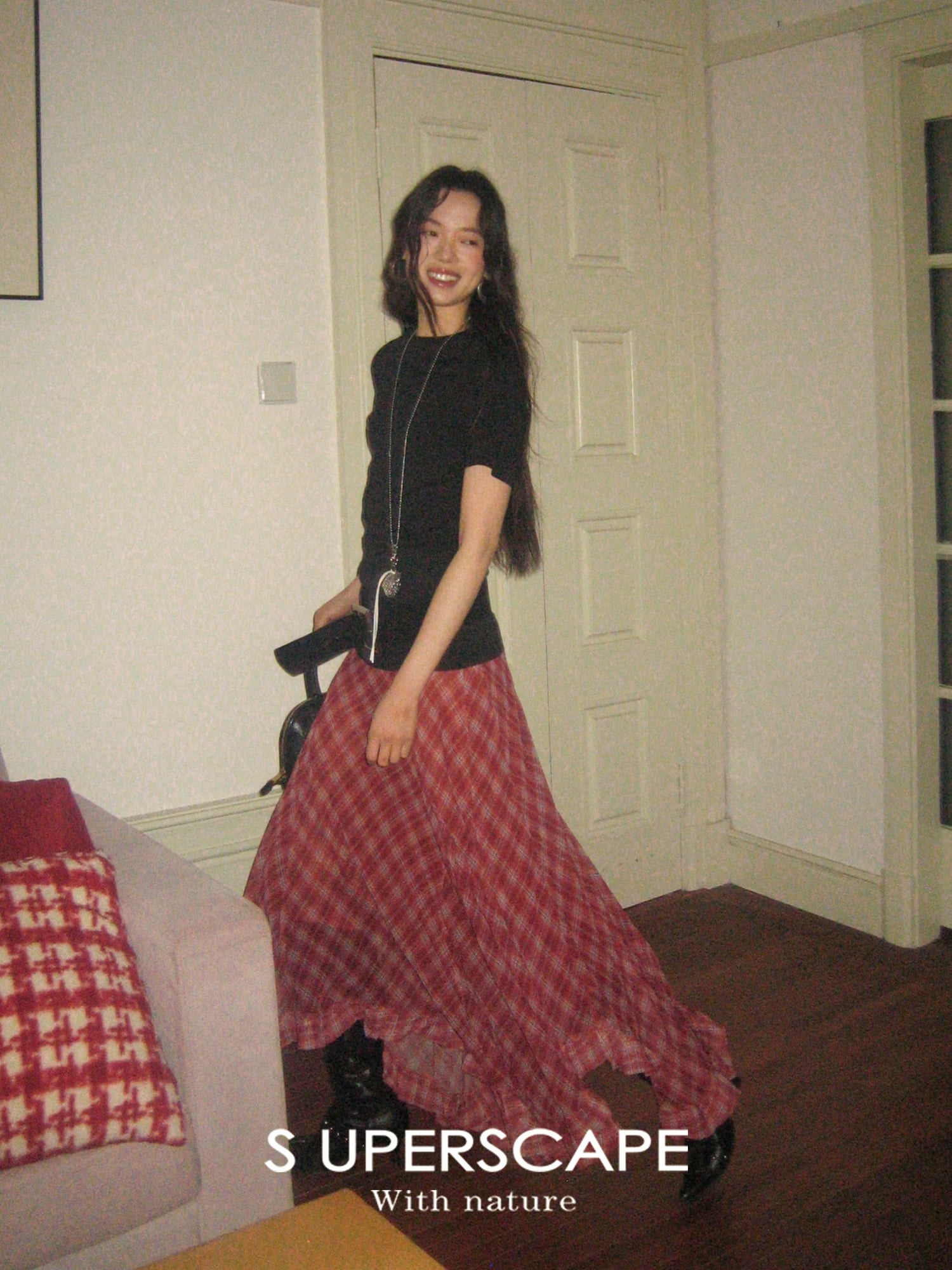 Plaid Chiffon Asymmetric Hem Skirt - red plaid styled look