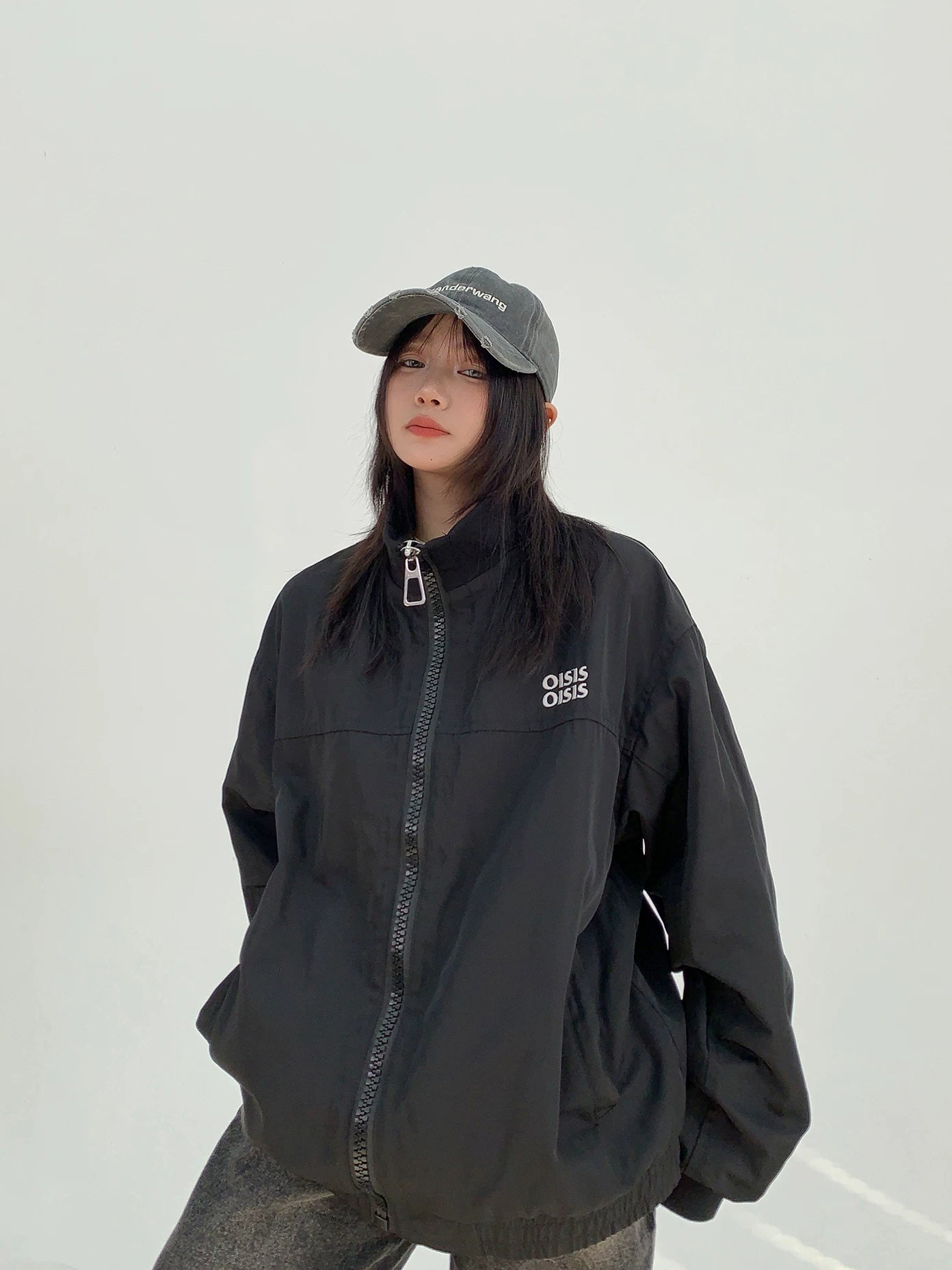 Oisis Cloud Windbreaker Jacket