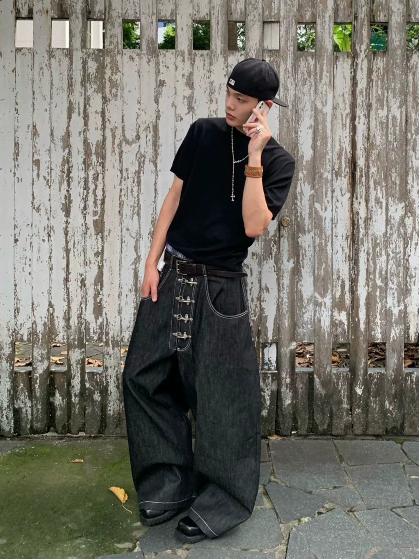 Wide Leg Hook Closure Jeans