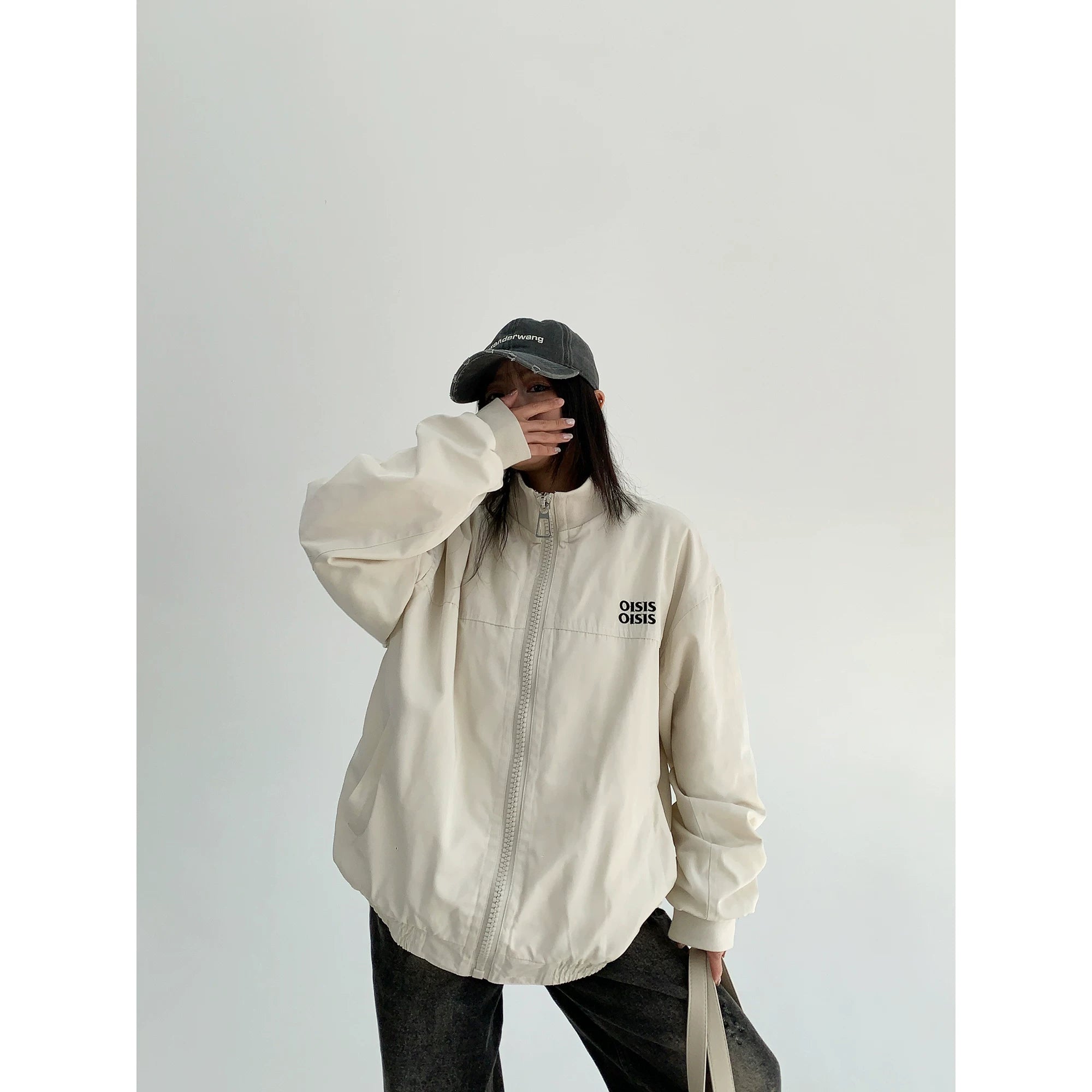 Oisis Cloud Windbreaker Jacket