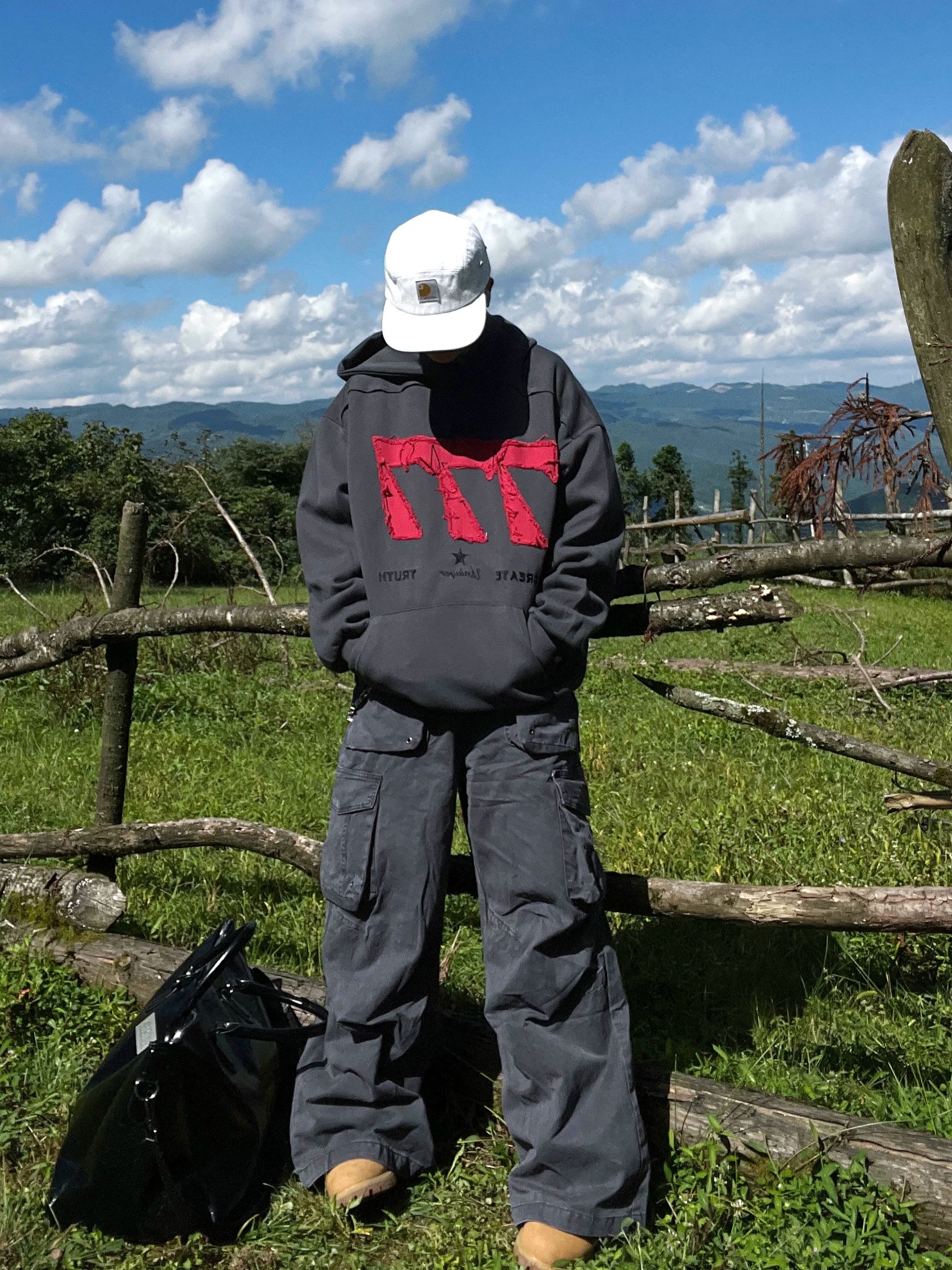 Frontier Bar Oversize Hoodie