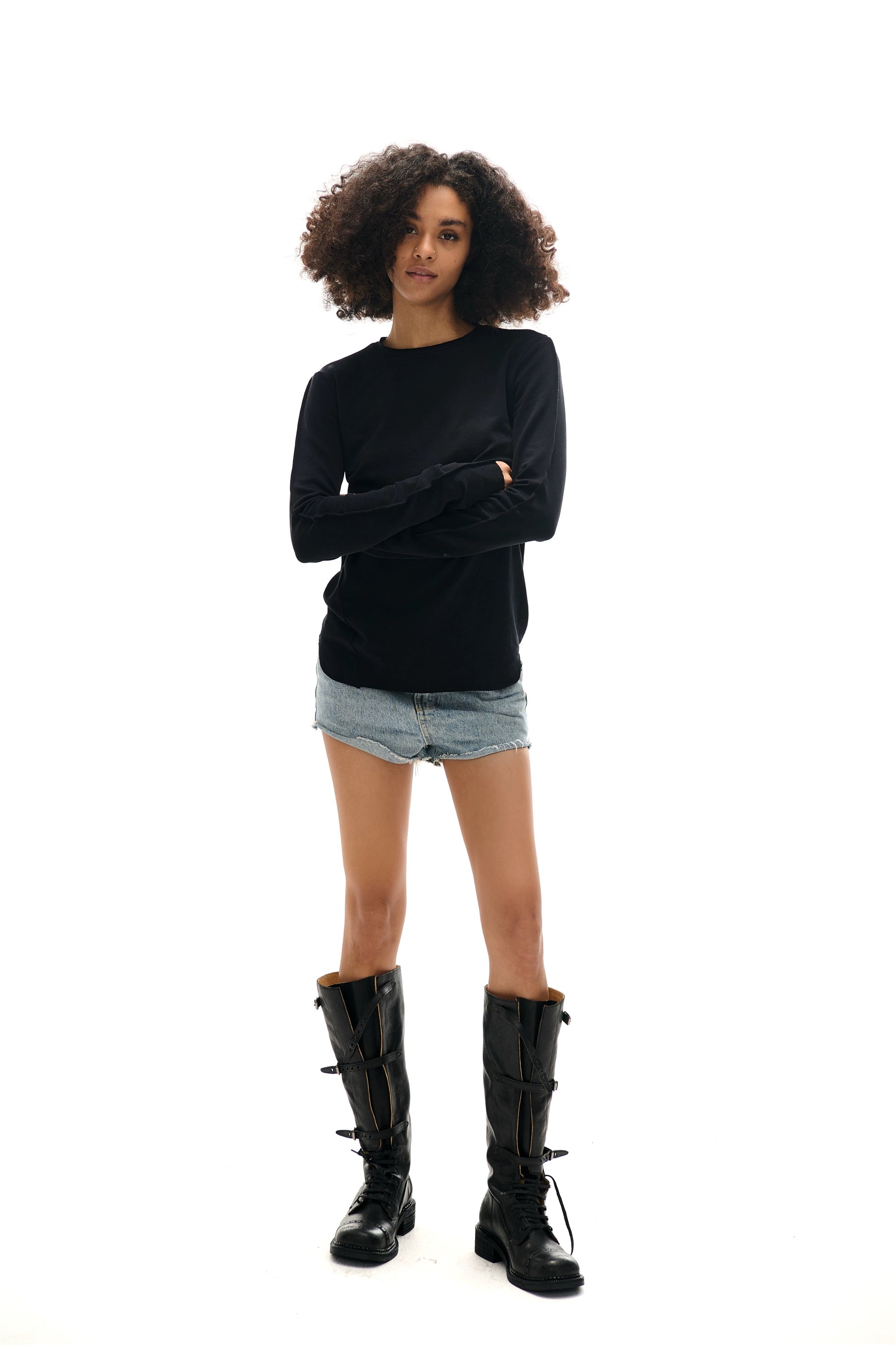 Camiseta de manga larga de ajuste delgado de cuello redondo