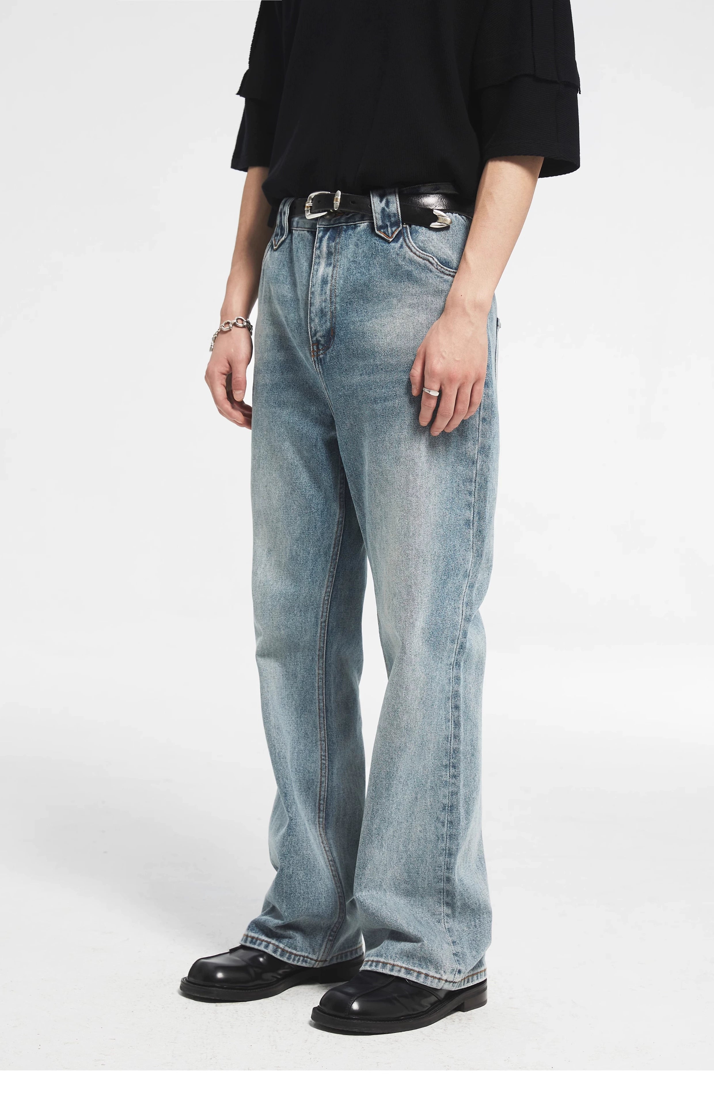 Light Wash Zip Straight-Leg Jeans