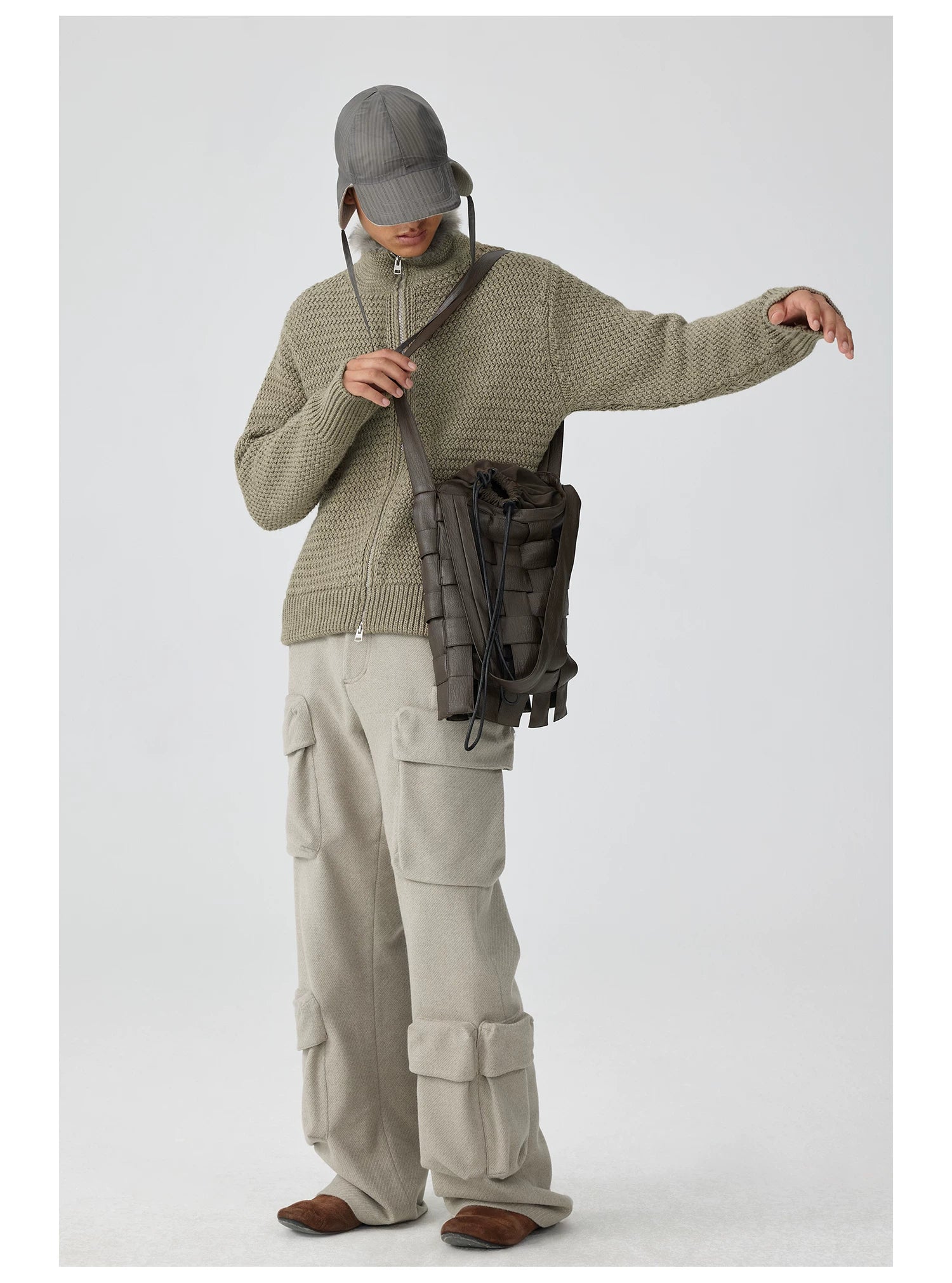 Multi-Pocket Wide-Leg Cargo Trouser