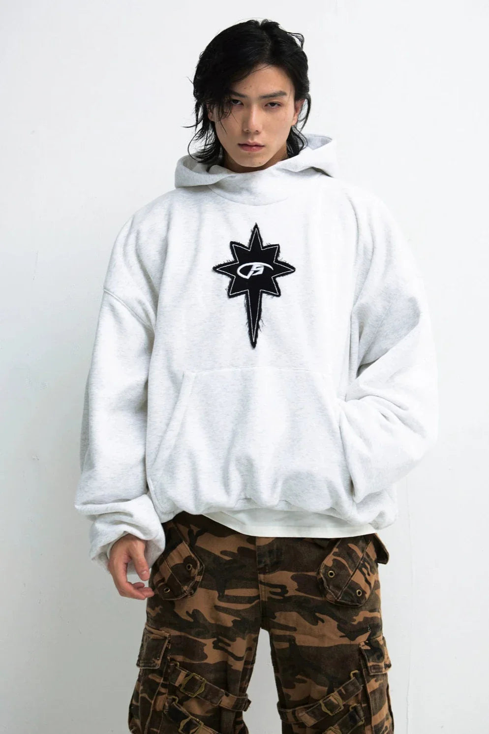Men's Personality Embroidery Black Hooded Sweatshirt