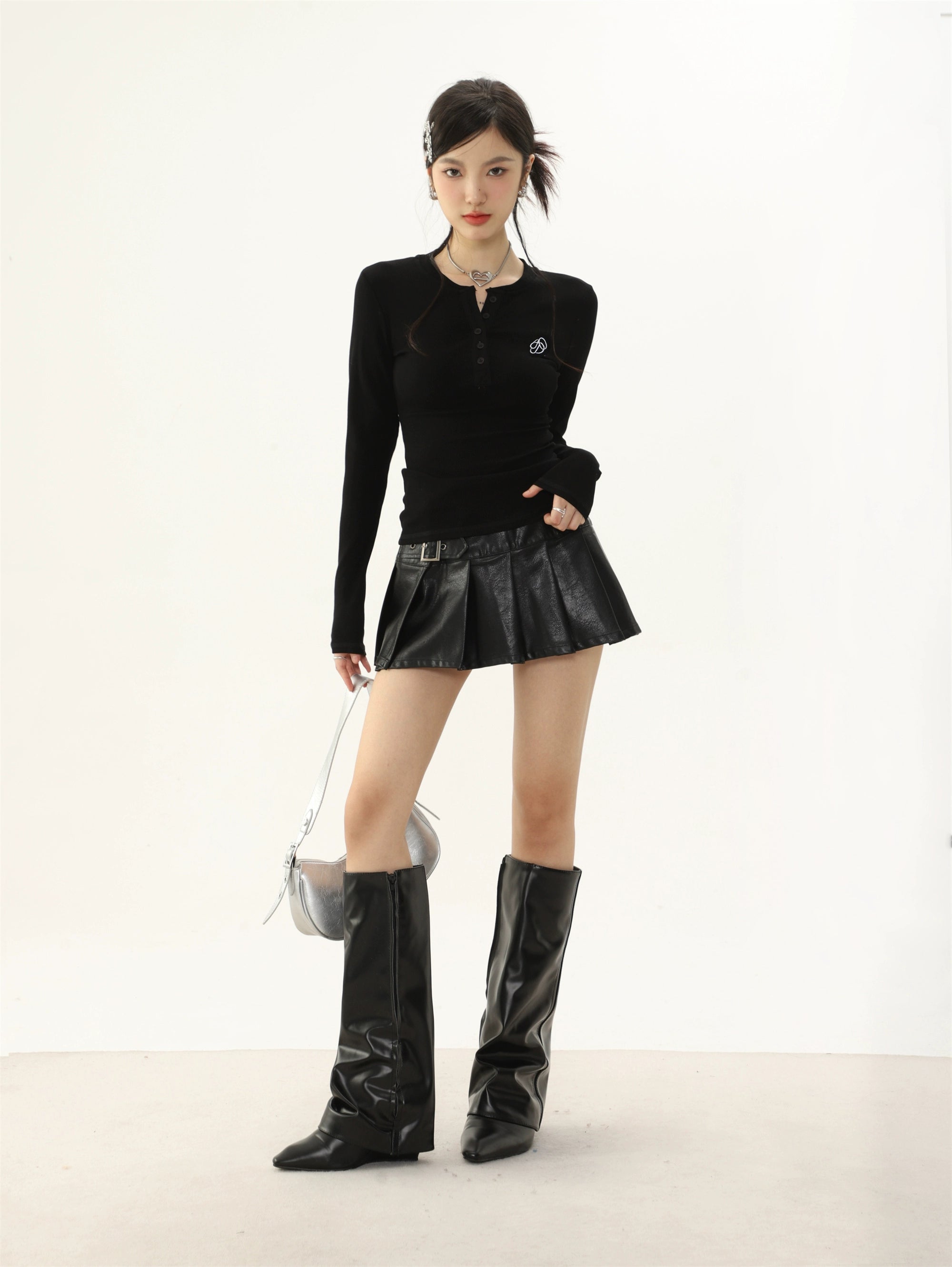 버튼 하프 오픈 칼라 레귤러 숄더 베이스 티셔츠