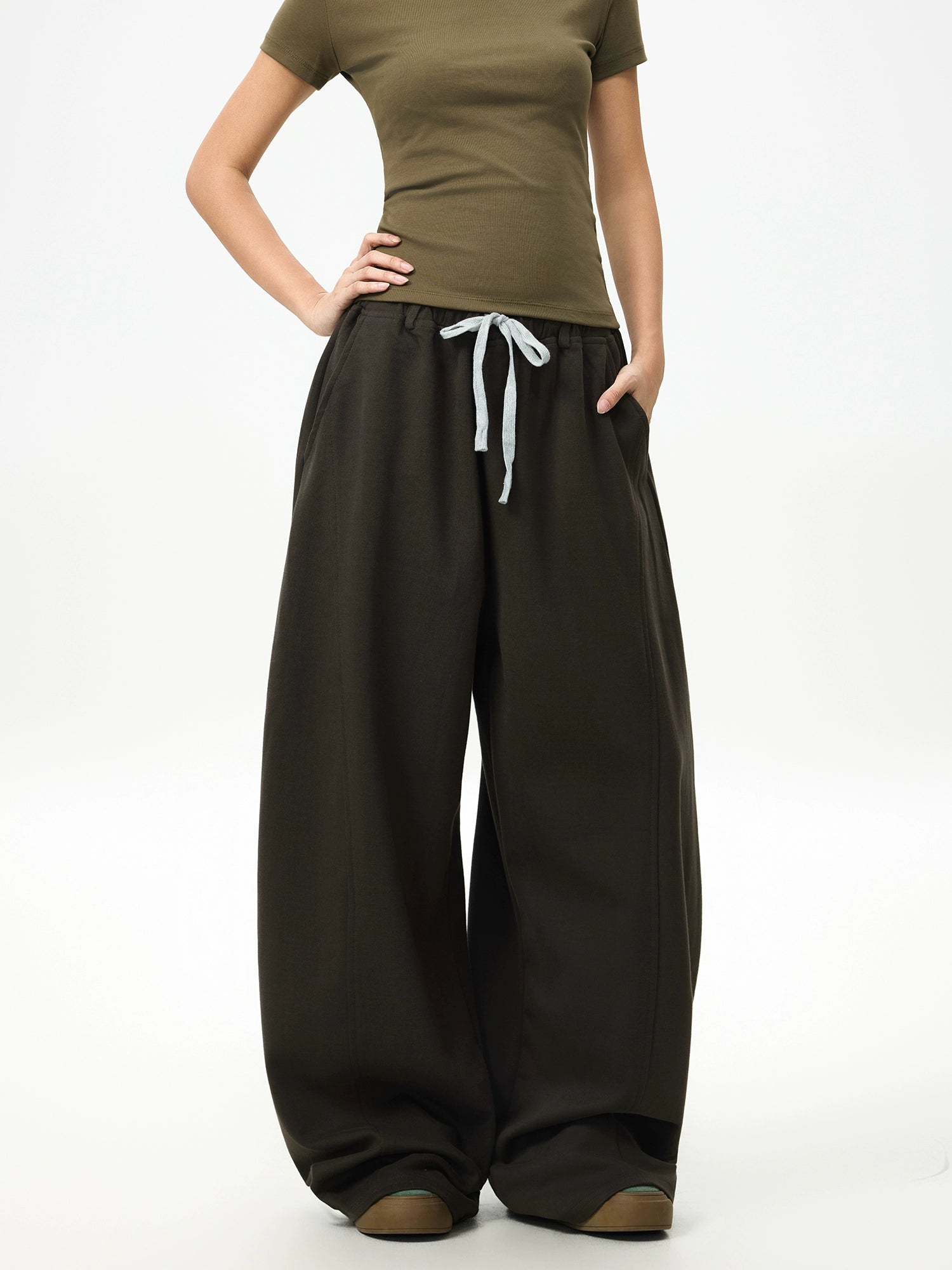 Mocha Drift Wide-Leg Sweatpants