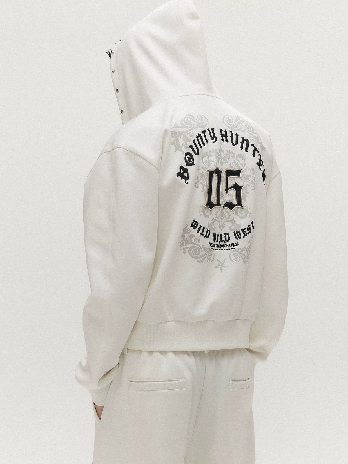 Wild Bounty 05 Graphic Zip Hoodie