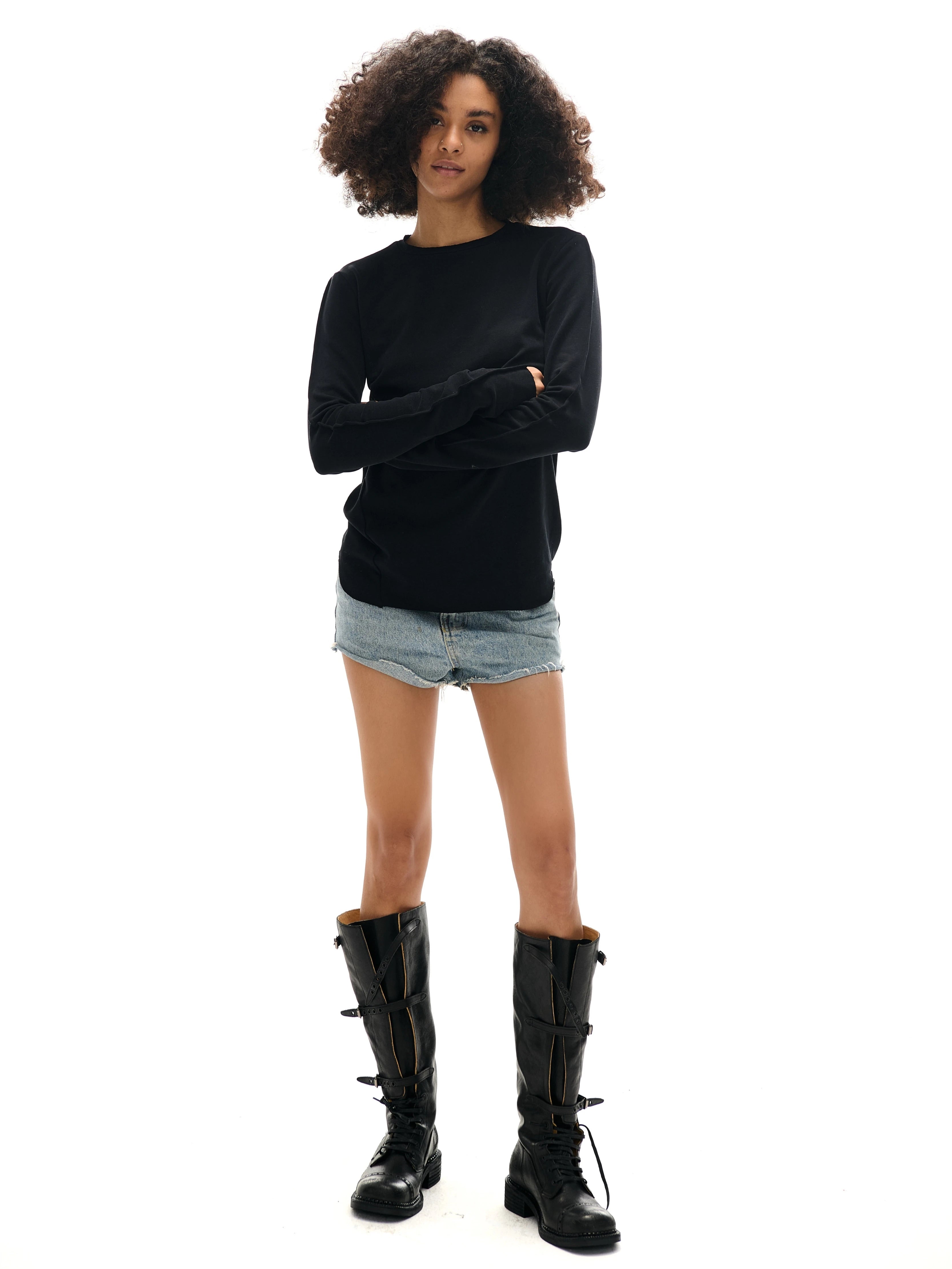 Camiseta de manga larga de ajuste delgado de cuello redondo