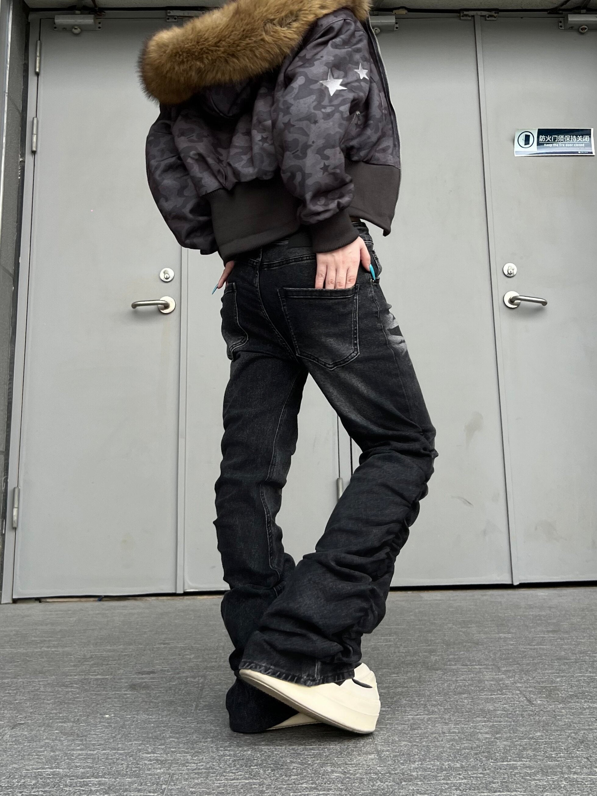 Men's Washed Stacked Straight-Leg Jeans