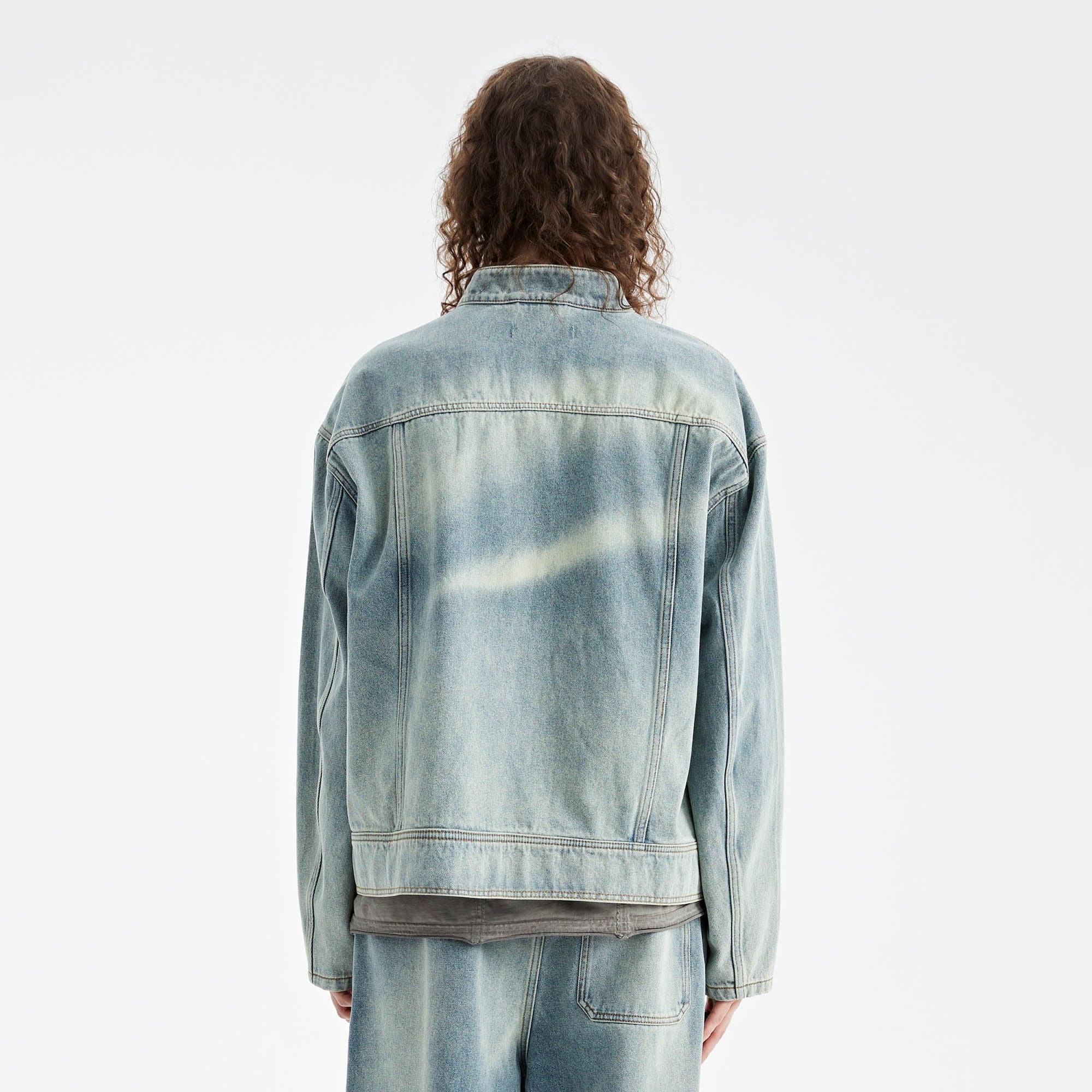 Chaqueta de carreras de mezclilla de lavado ligero