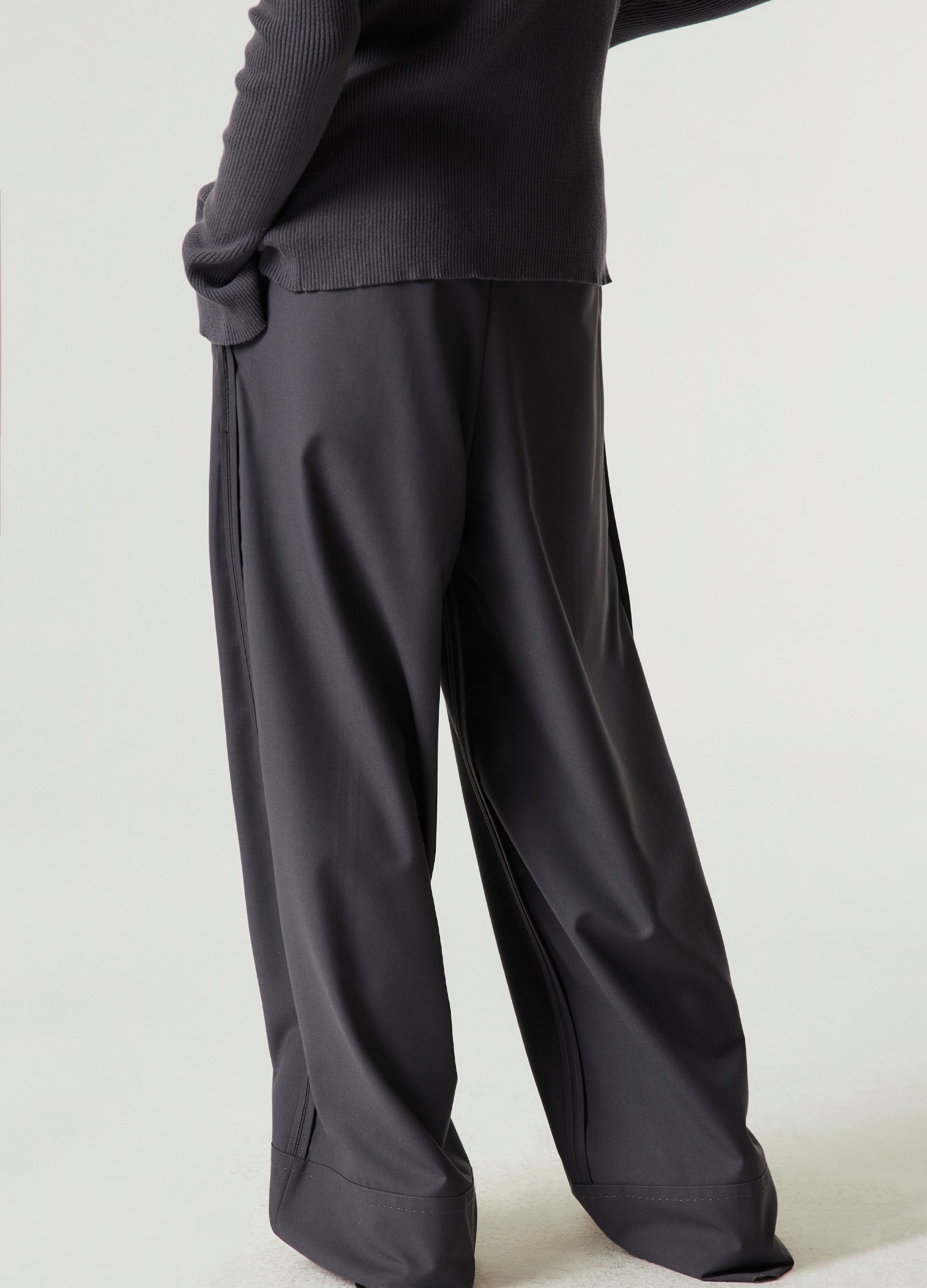 리버스 솔기 와이드 레그 팬츠