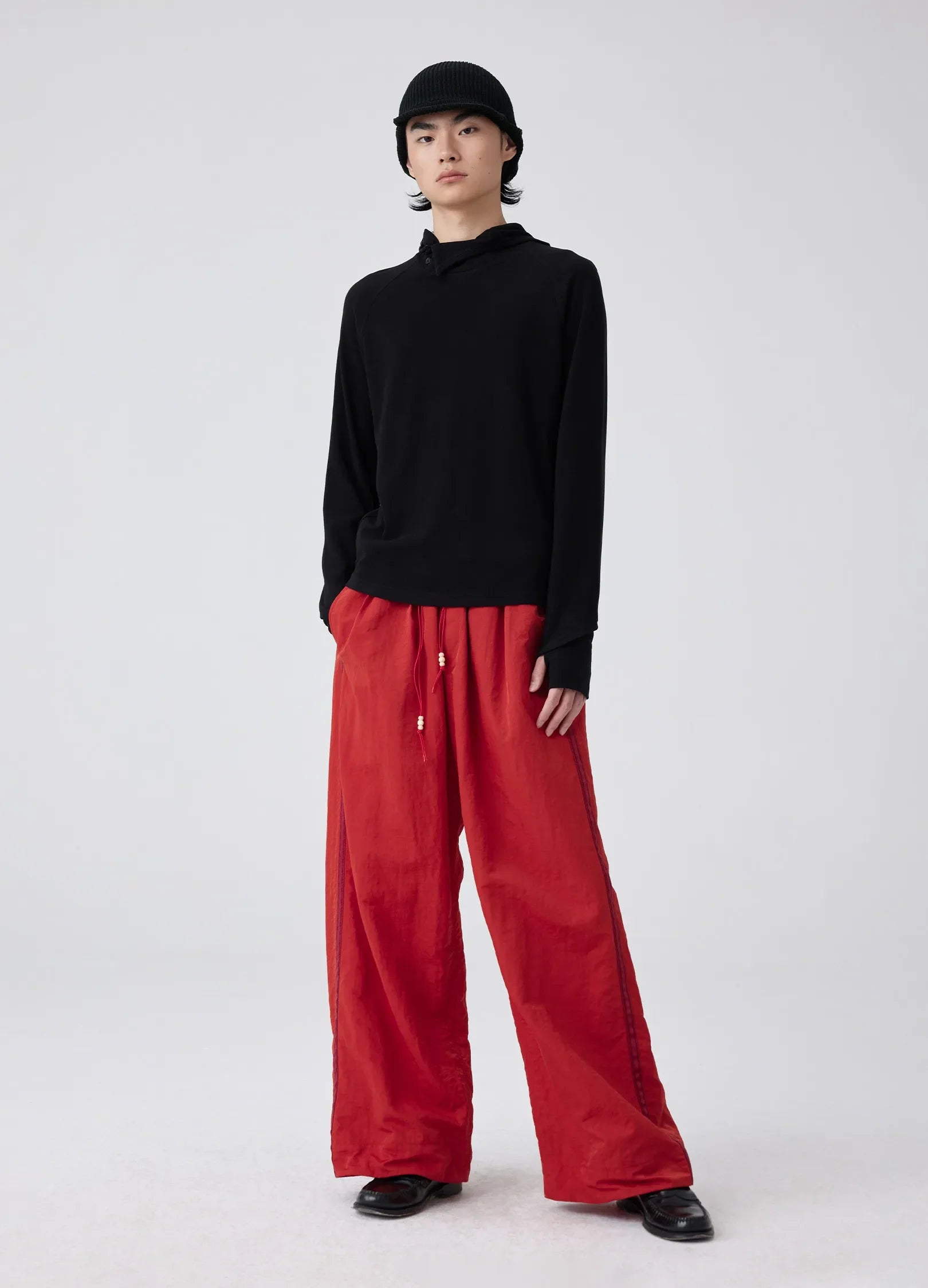 Classic Slit Collar Cotton Sweater