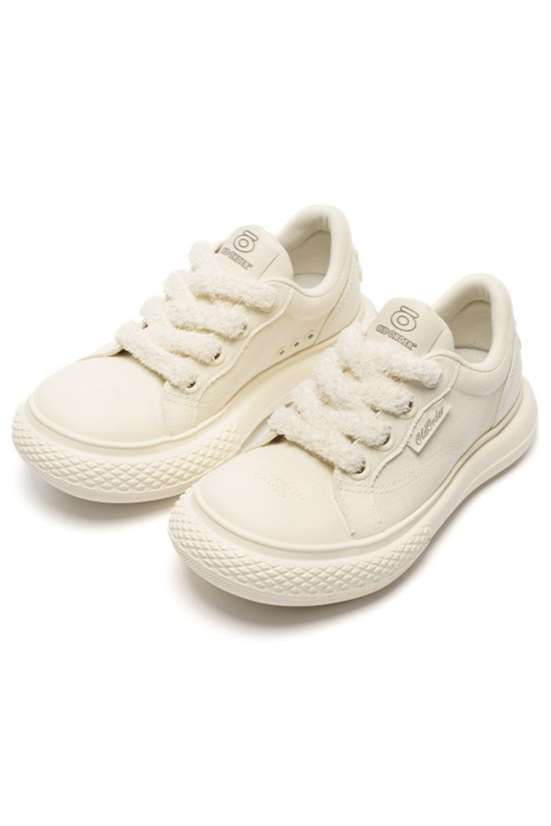 Fuzzy Lace Canvas Sneakers Triple Cream