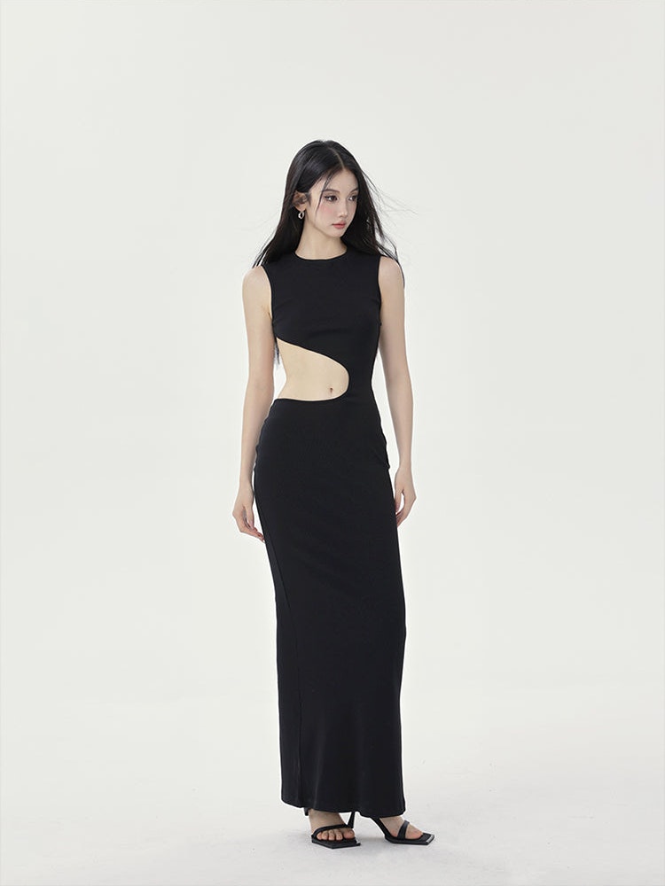 블랙 컷아웃 슬리브리스 맥시 드레스