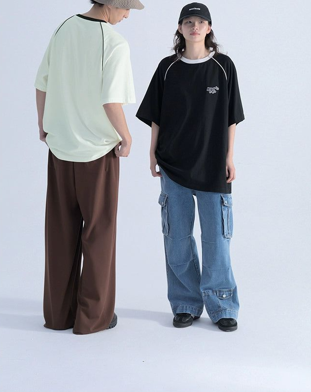 Minimalist Classic Line T-Shirt - chiclara