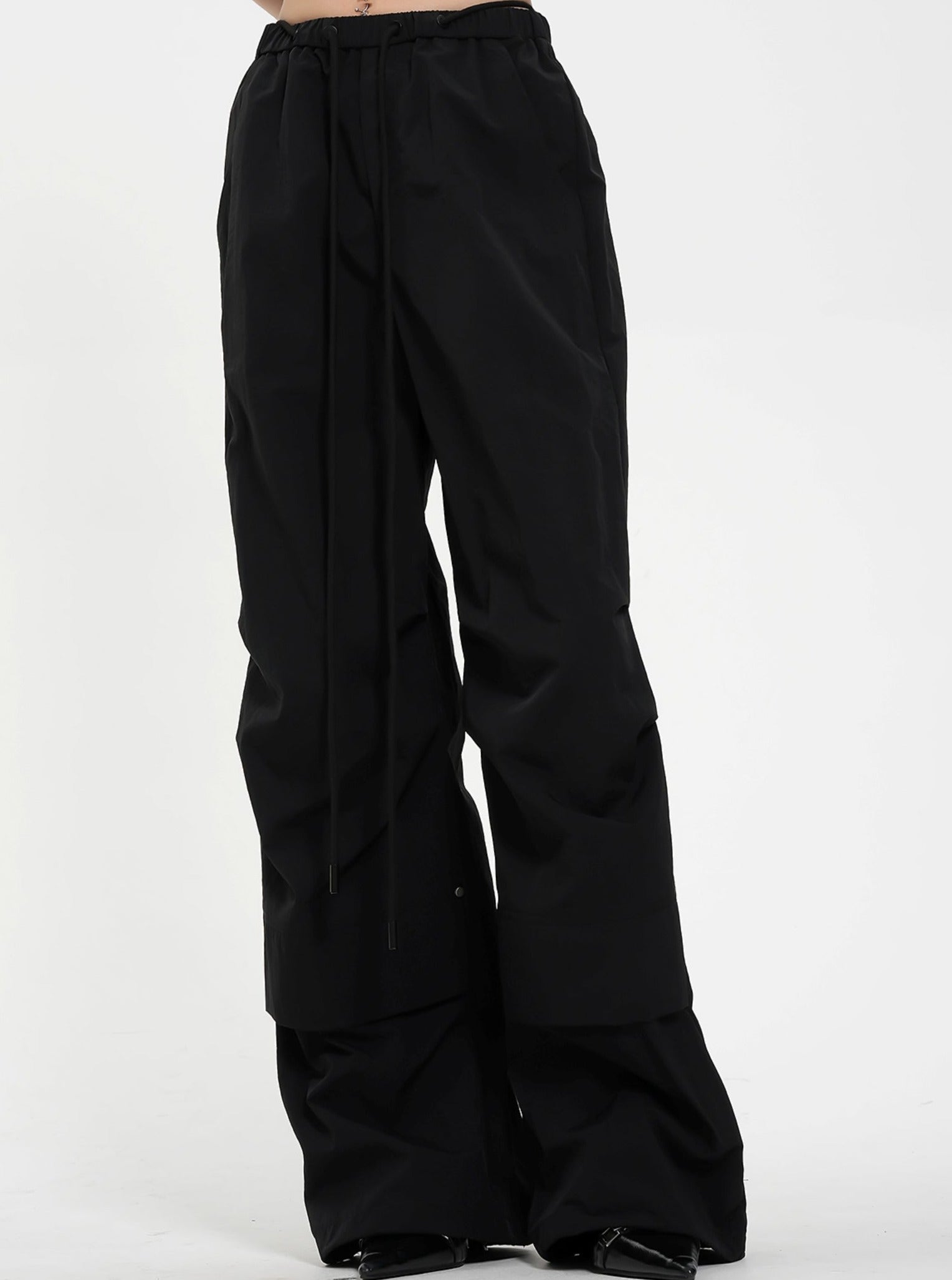 Pantalon à jambes larges à taille haute - pantalon de palais avant plissé noir