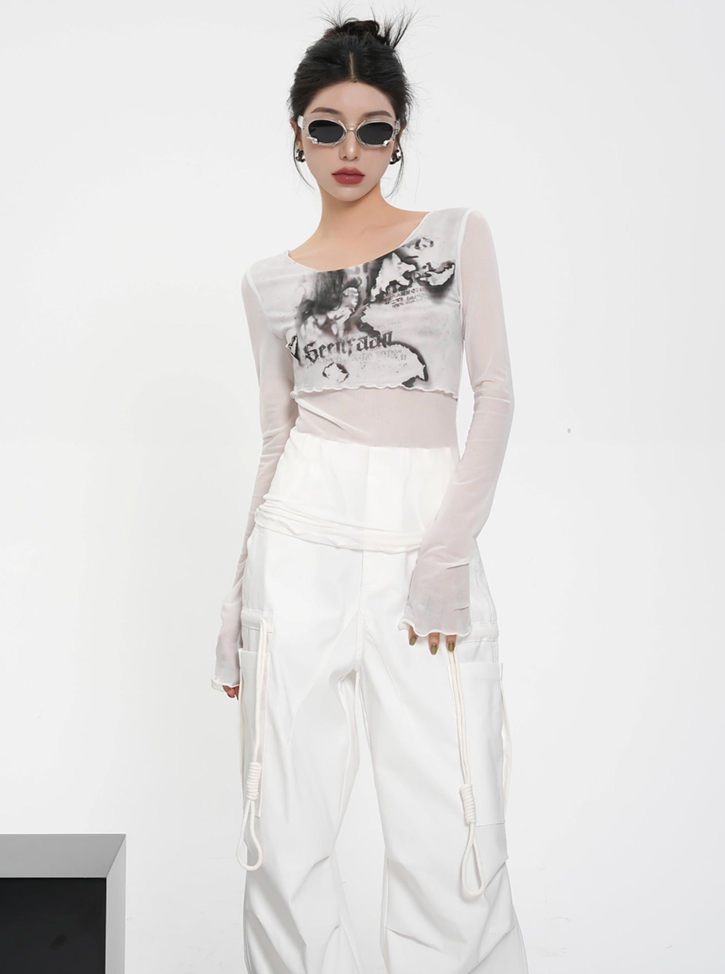 Blumengrafik Langarm Crop Top - Romantischer Druck angepasstes T -Shirt